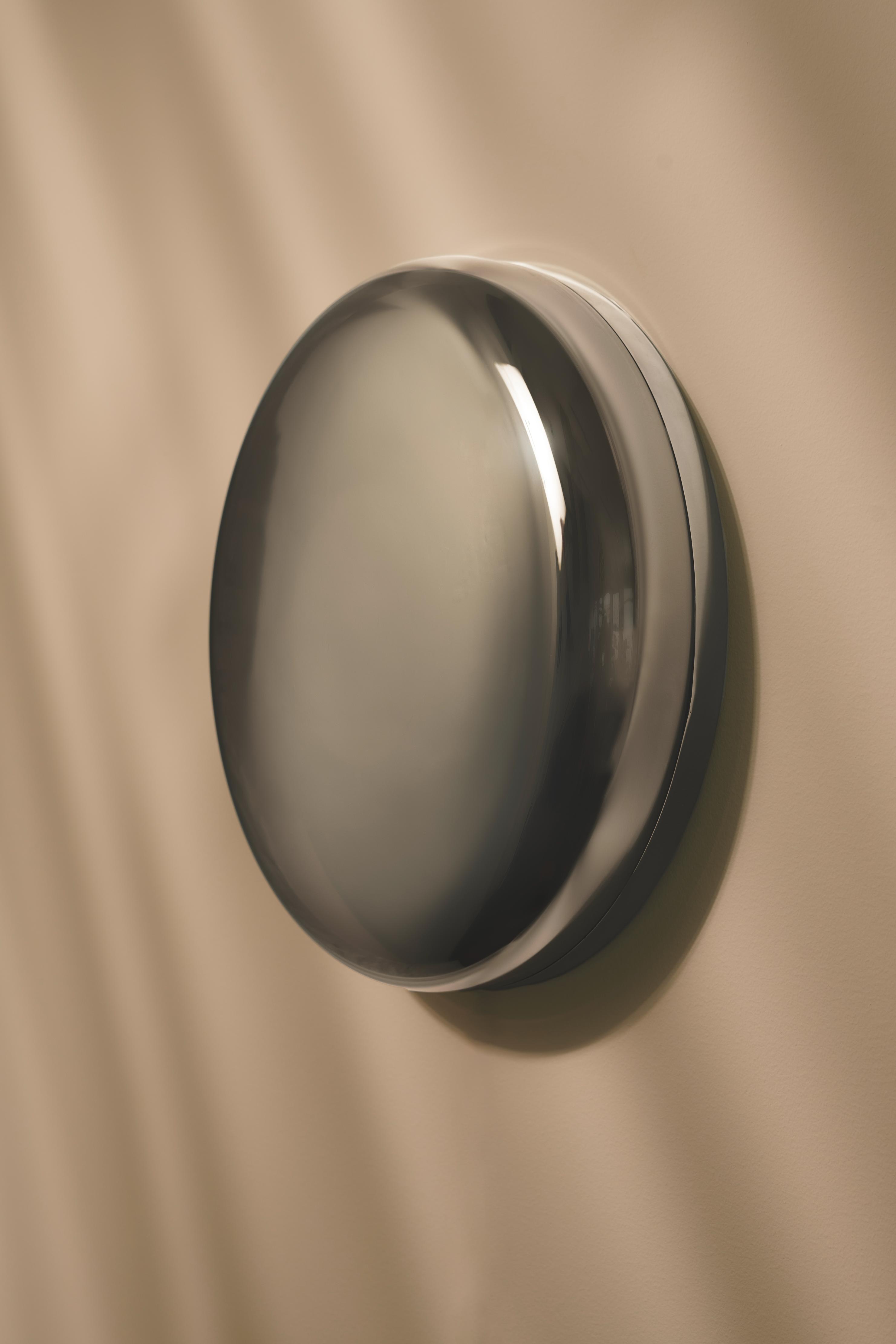 ENDLESS wall lamp coated glass