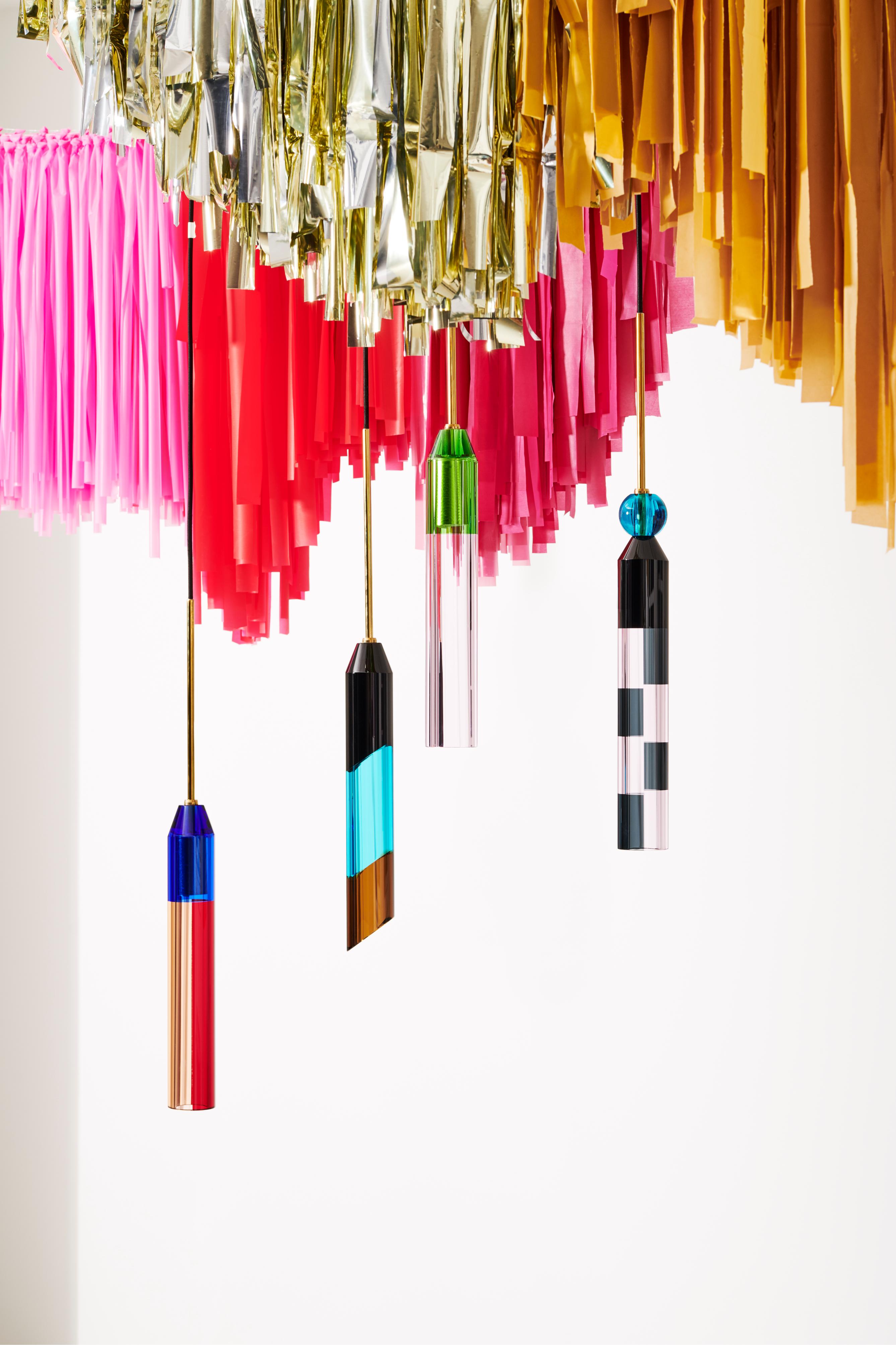 Pendelleuchte CARNIVAL NO. 3 schwarz mit blau und braun