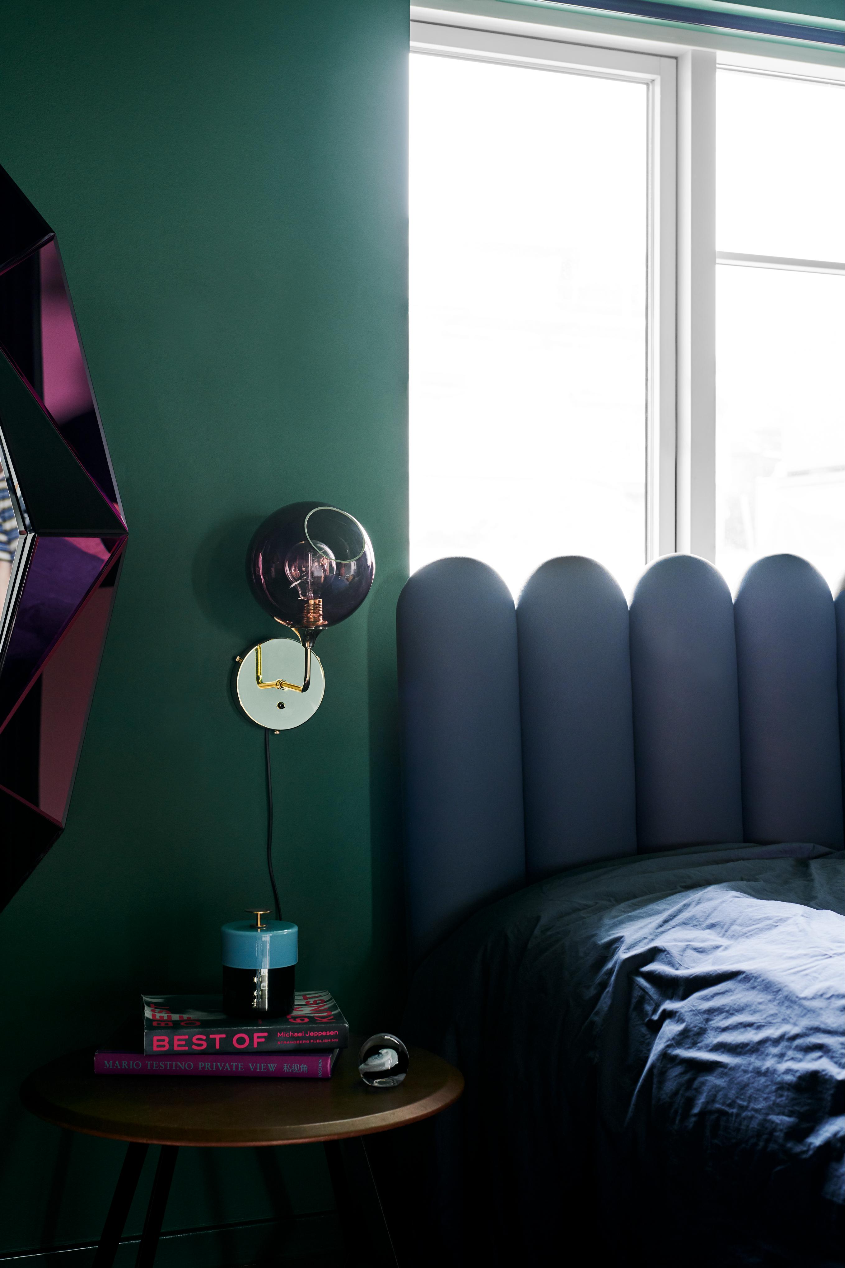 BALLROOM wall lamp plum glass with a gold base