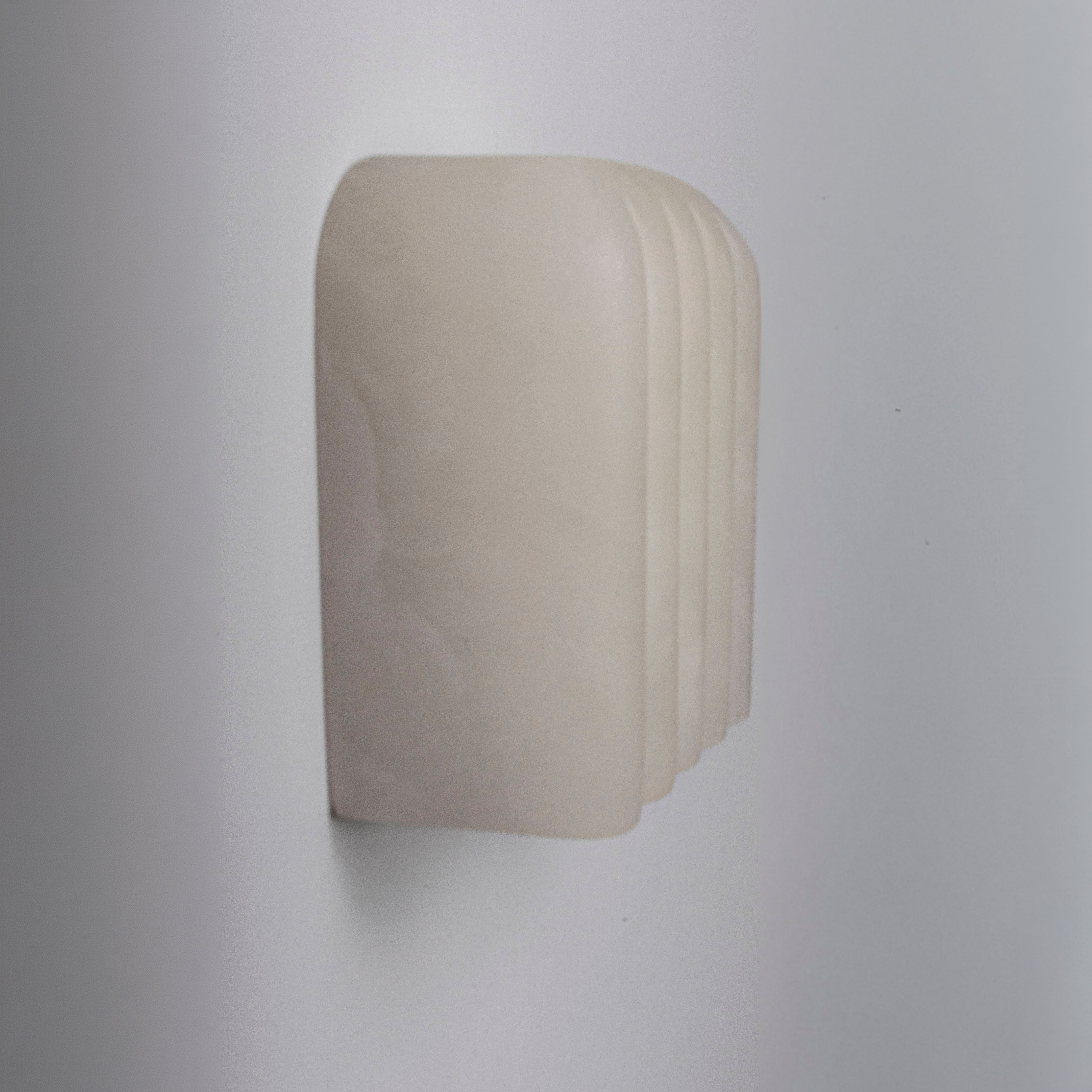 Wandleuchte MEROPE aus Alabaster mit mattem Finish
