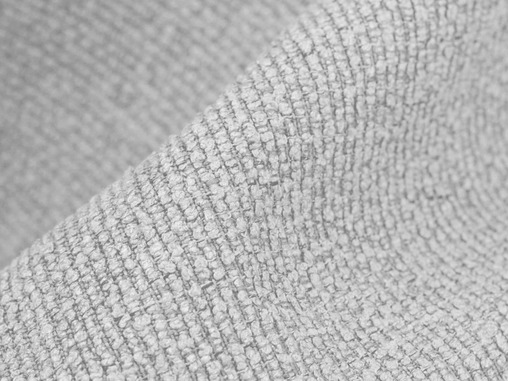 Stuhl ERIKA silberner Boucle mit Buchenbasis