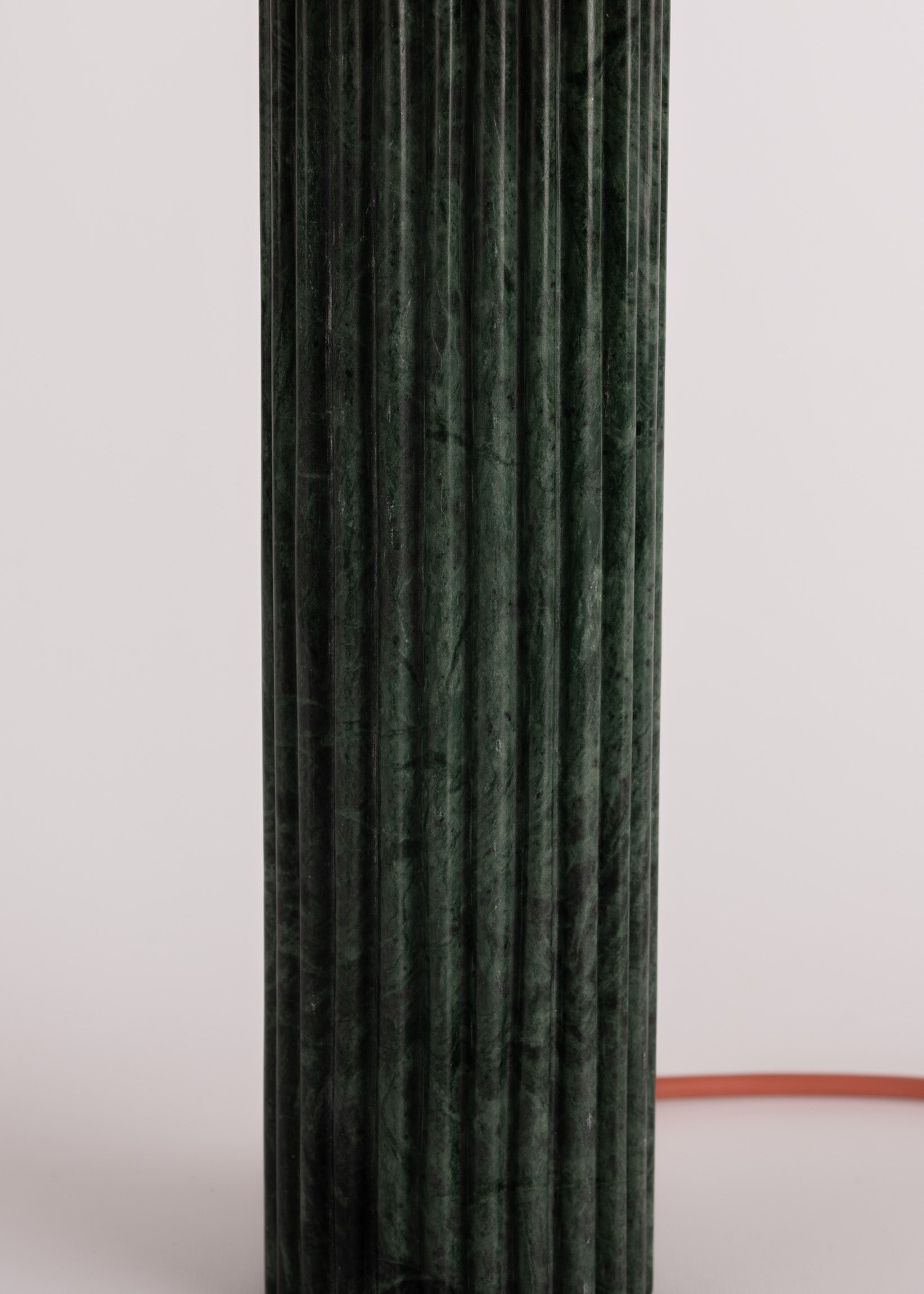 Tischlampe FLUTA grüner Marmor