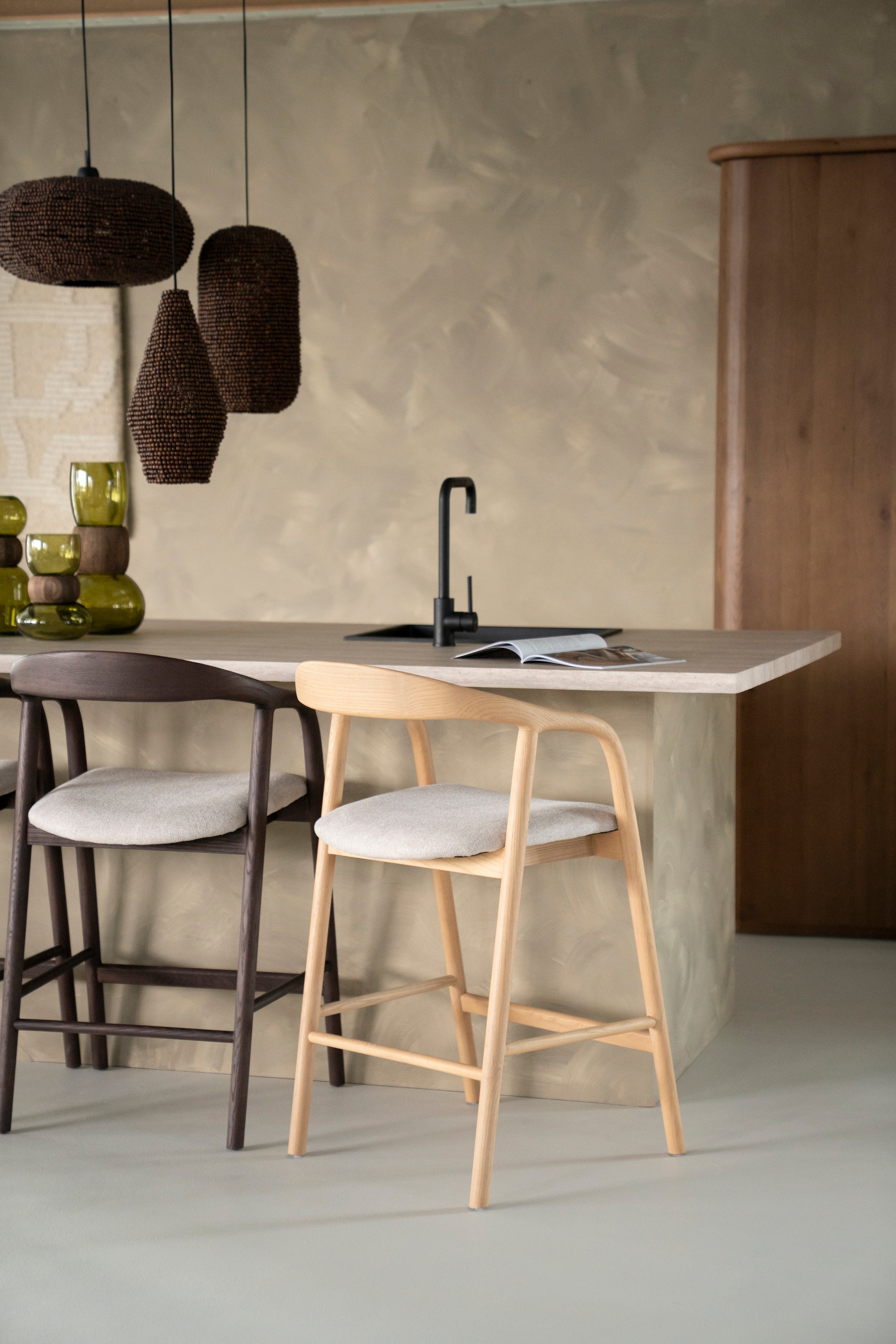 Hocker RAYVEN helles Eschenholz