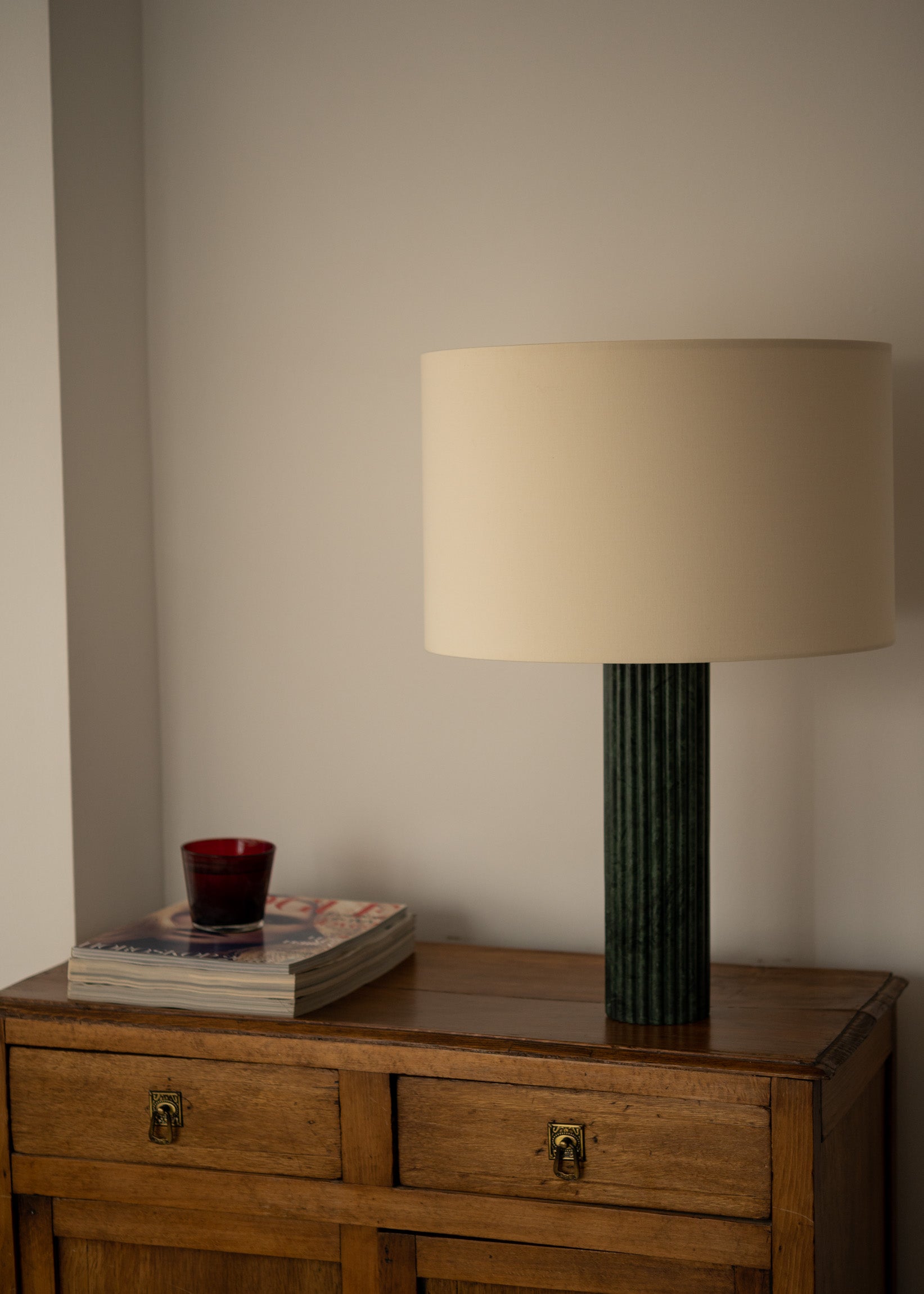 Tischlampe FLUTA grüner Marmor