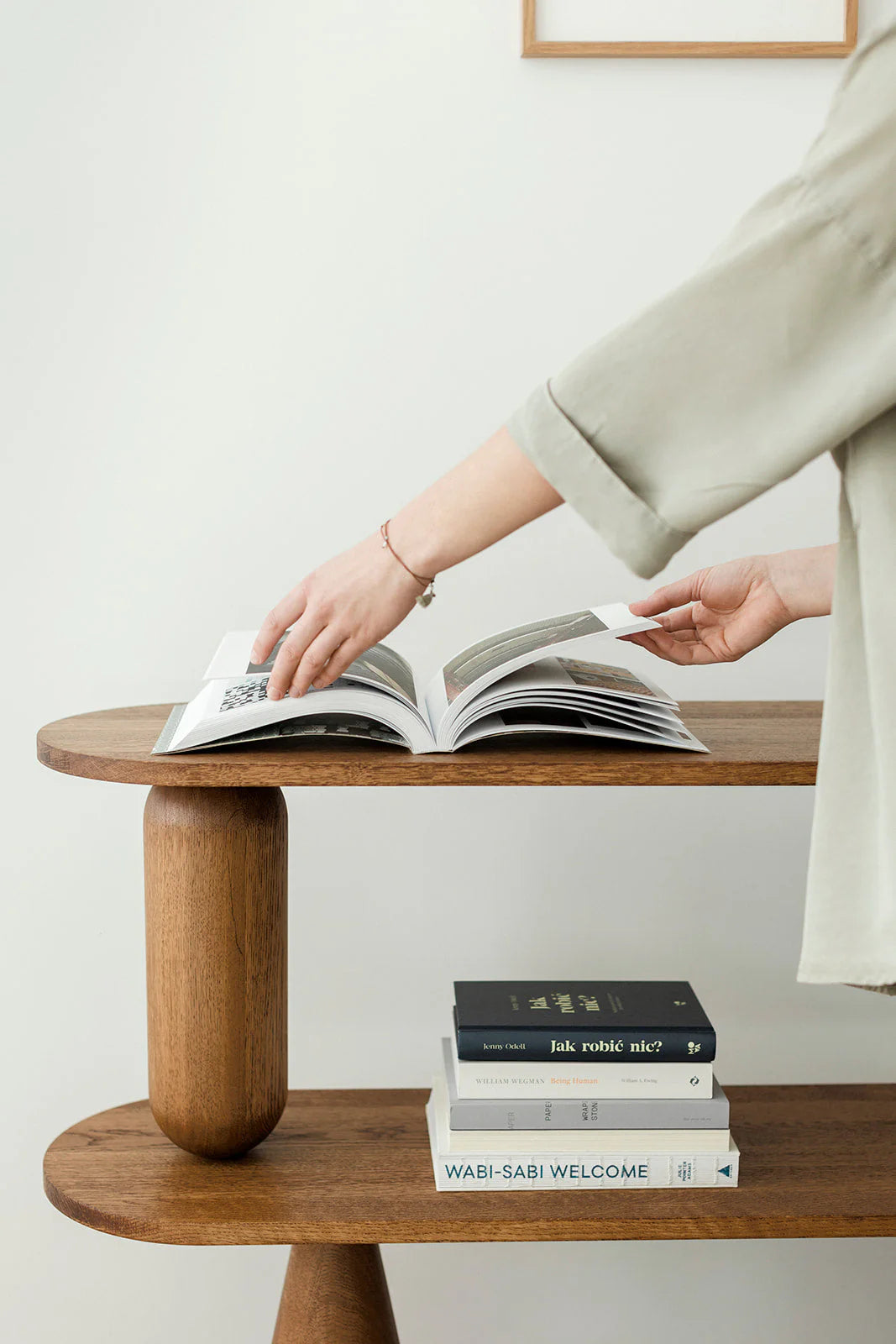 Regal VAZOO schwarzes Eichenholz