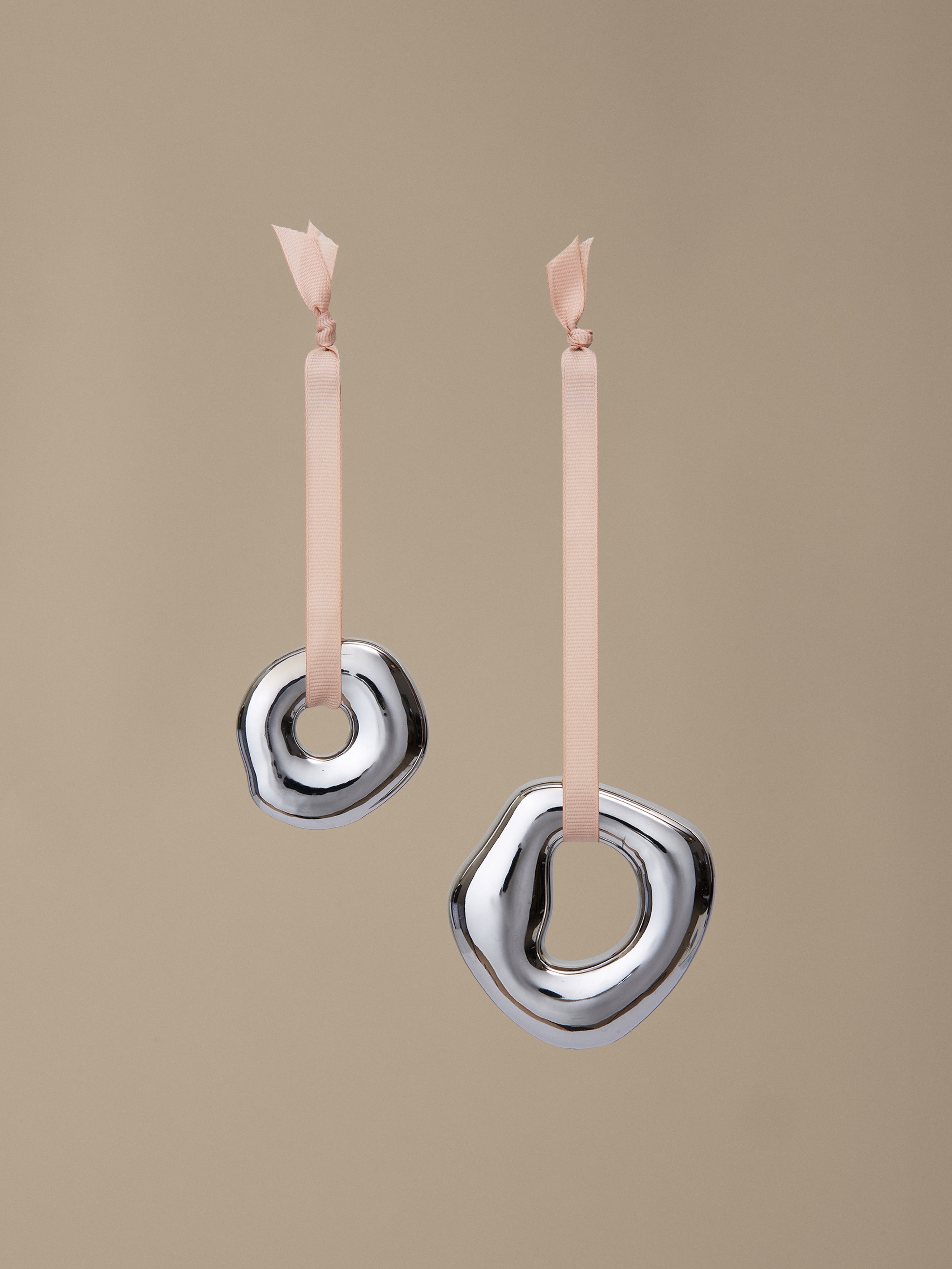 ORRITH silver Christmas ornament set