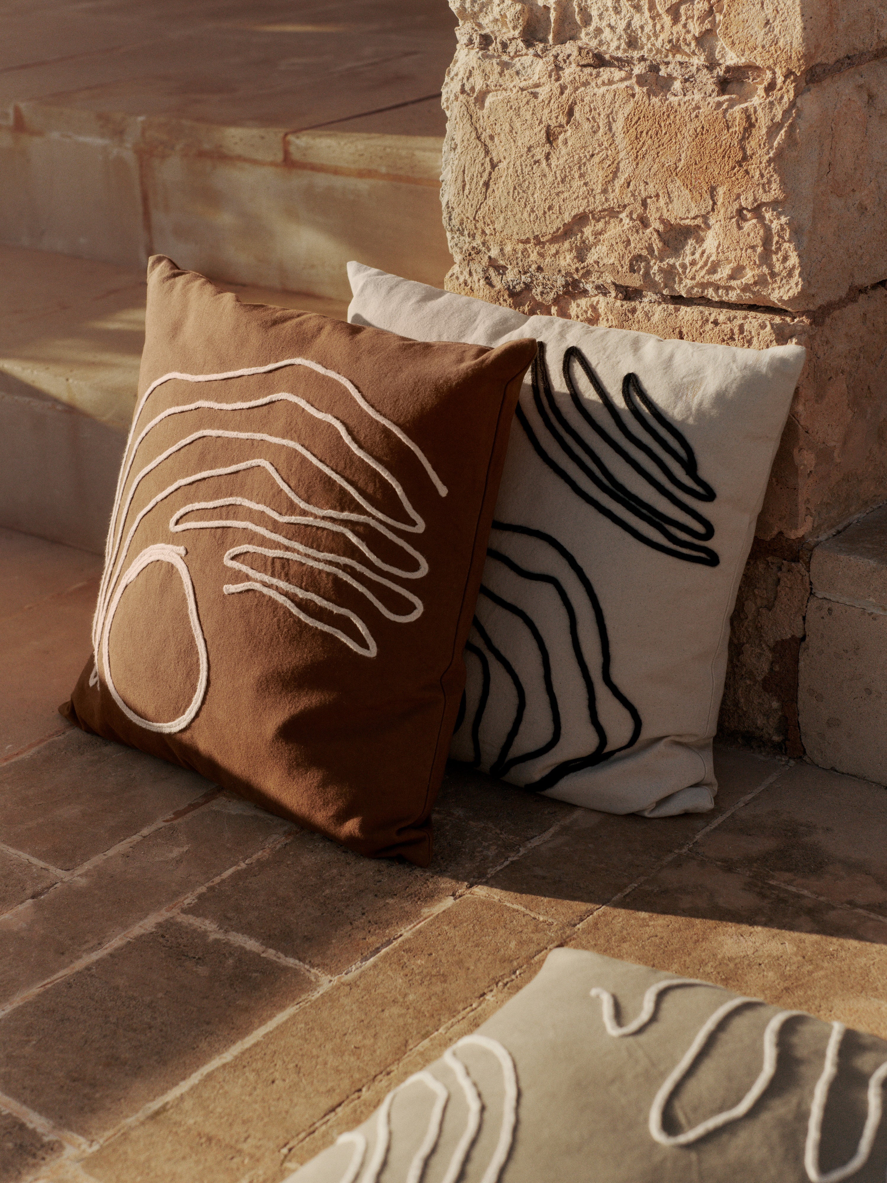 Decorative cushion JOT light green