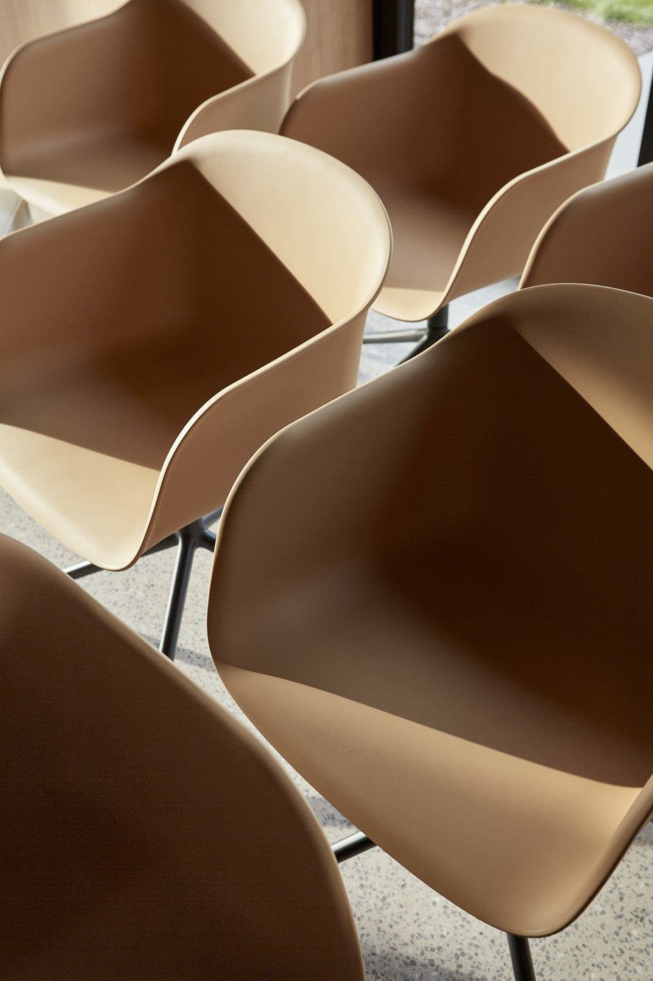FIBER White Swivel Chair with Armrests