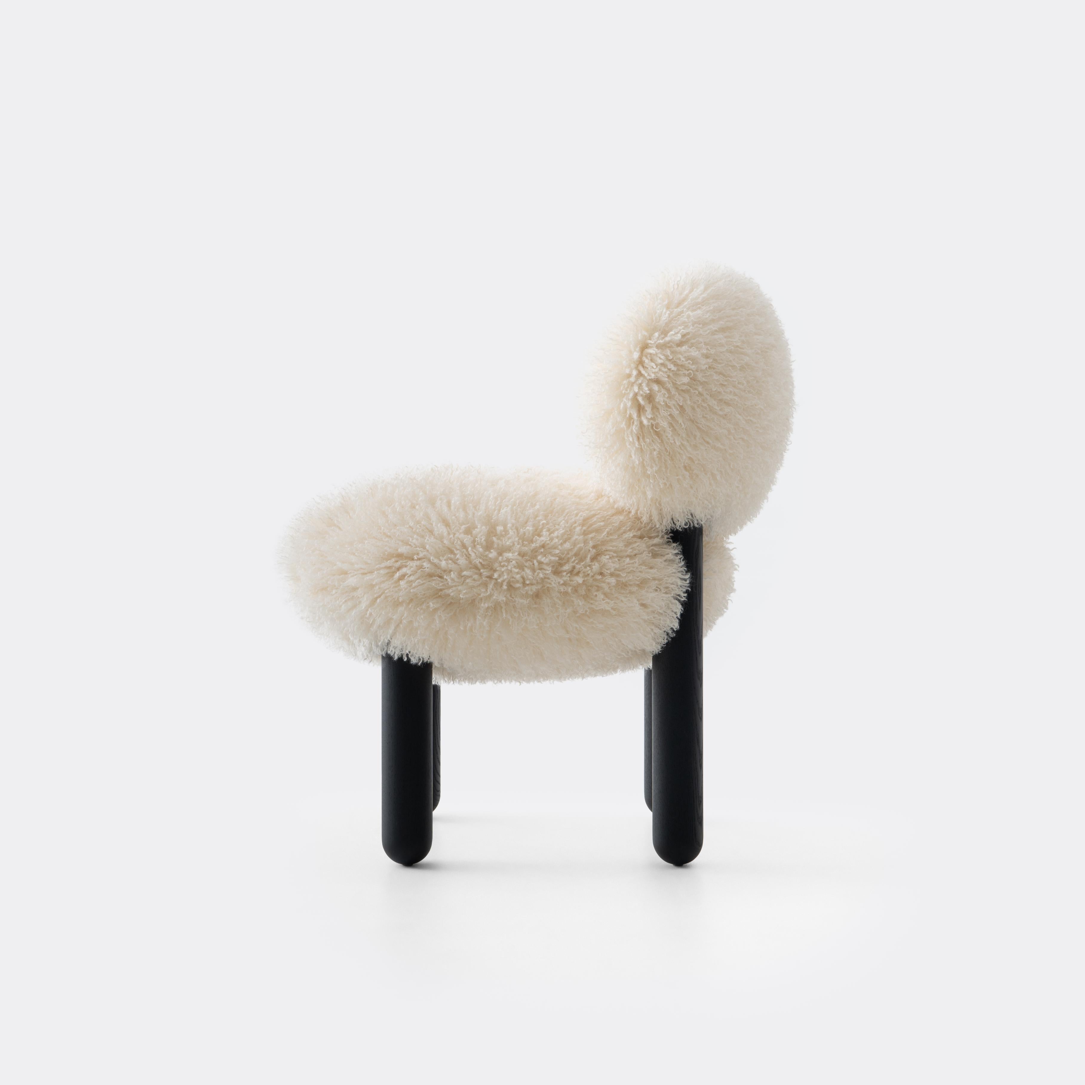 Krzesło FLOCK CS2 - FLUFFY EDITION sztuczne futerko – drewno, Noom