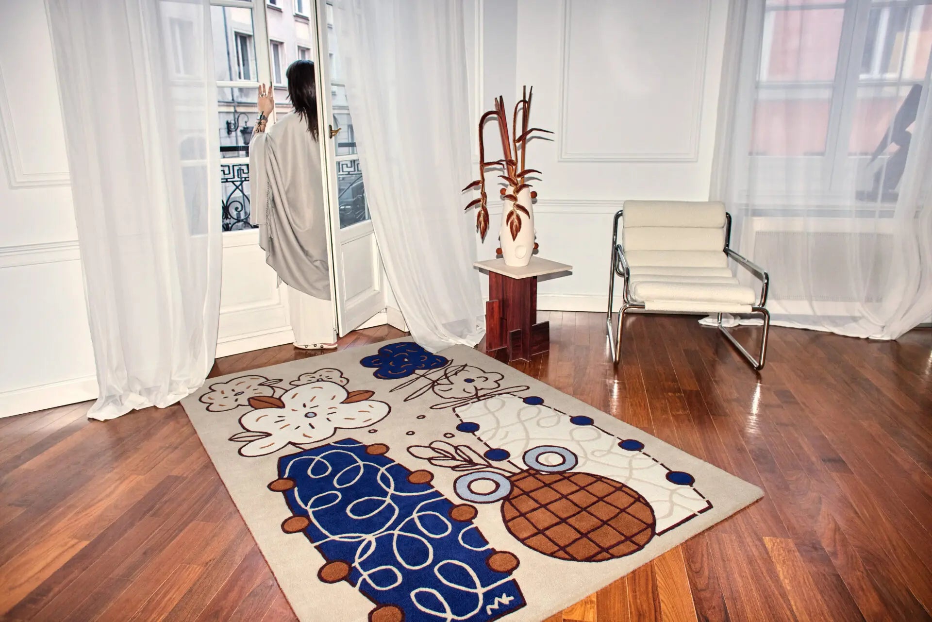 Beige FLORENCE rug with coffee accents