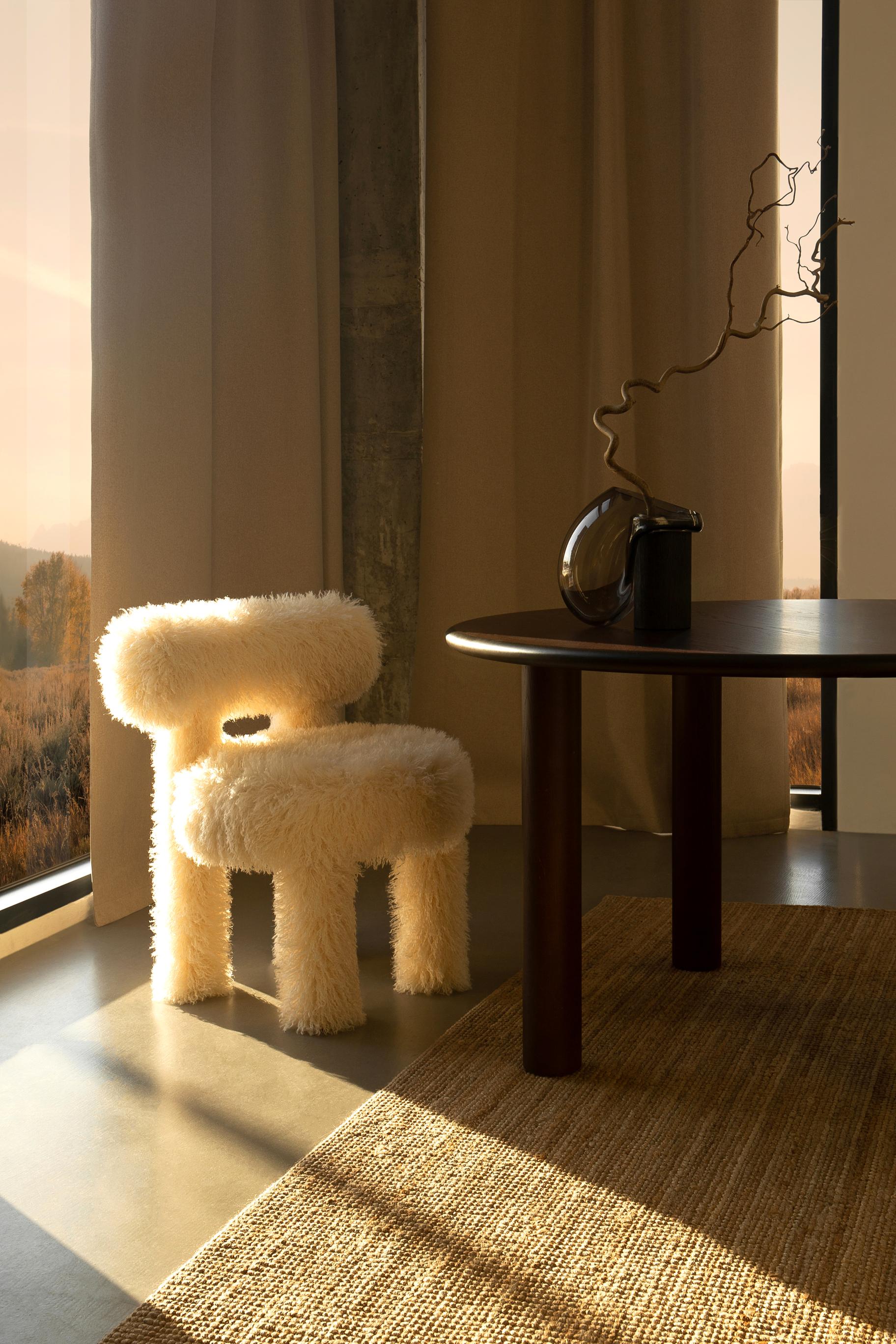Stuhl GROPIUS CS1 - FLUFFY EDITION Kunstfell