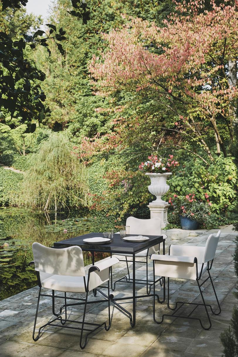 Gartentisch TROPIQUE schwarze Stahl