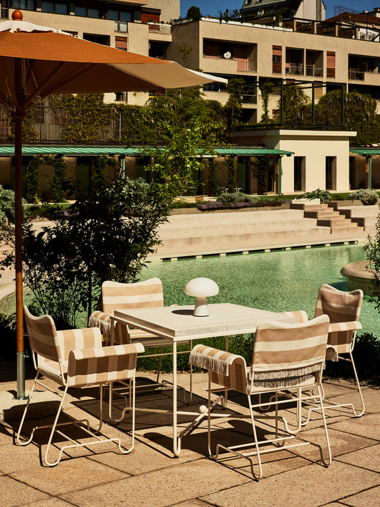 TROPIQUE garden table white steel