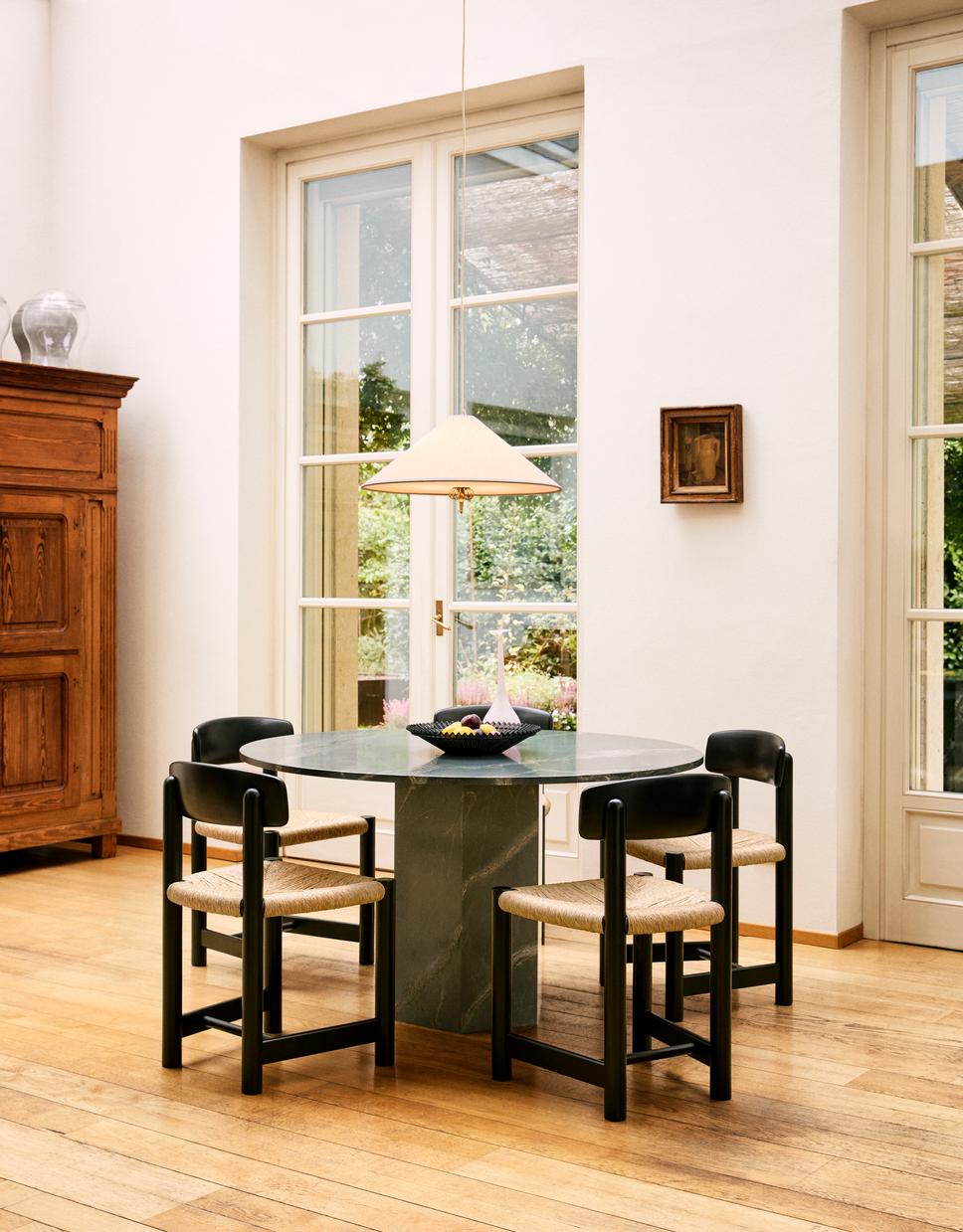 Runder Gartentisch EPIC grüner Quarzit