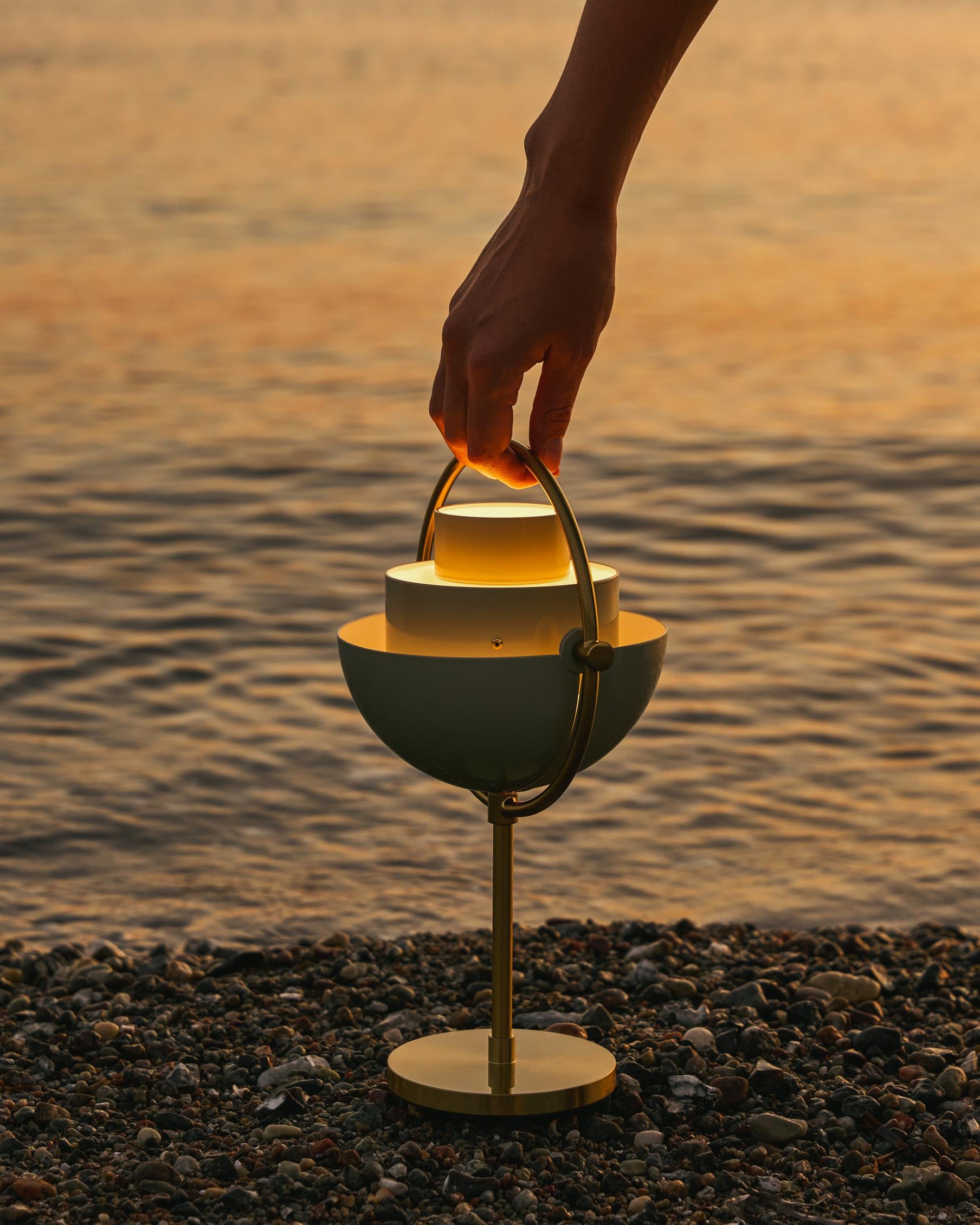 Tragbare Lampe MULTI-LITE Chrom