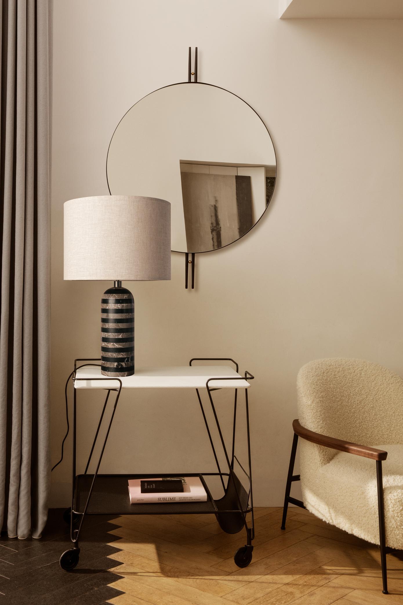 Tischlampe GRAVITY weißer Marmor