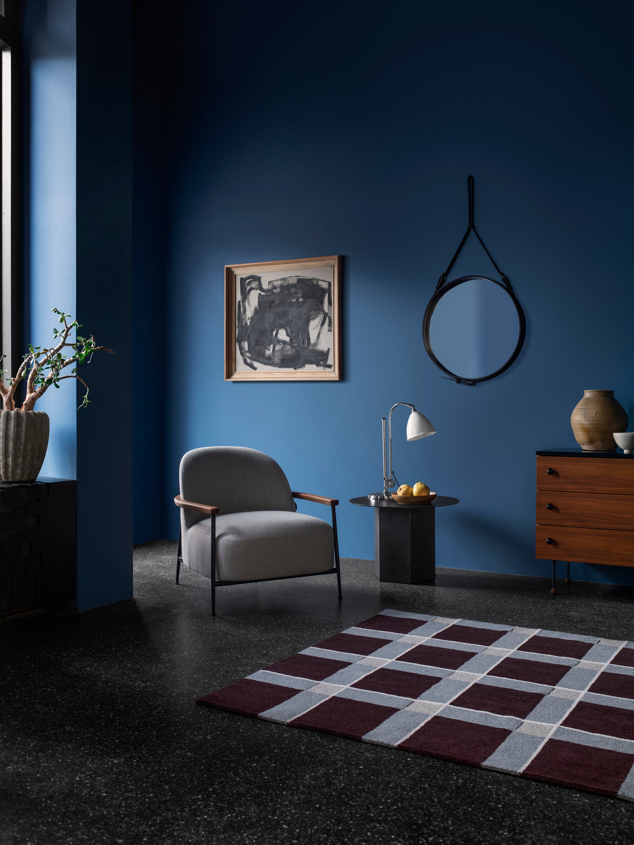 Chest of drawers 62 walnut veneer