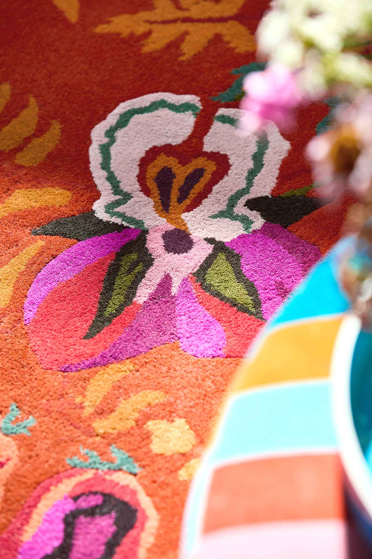 Wonderland Floral Amber Lapis rug red