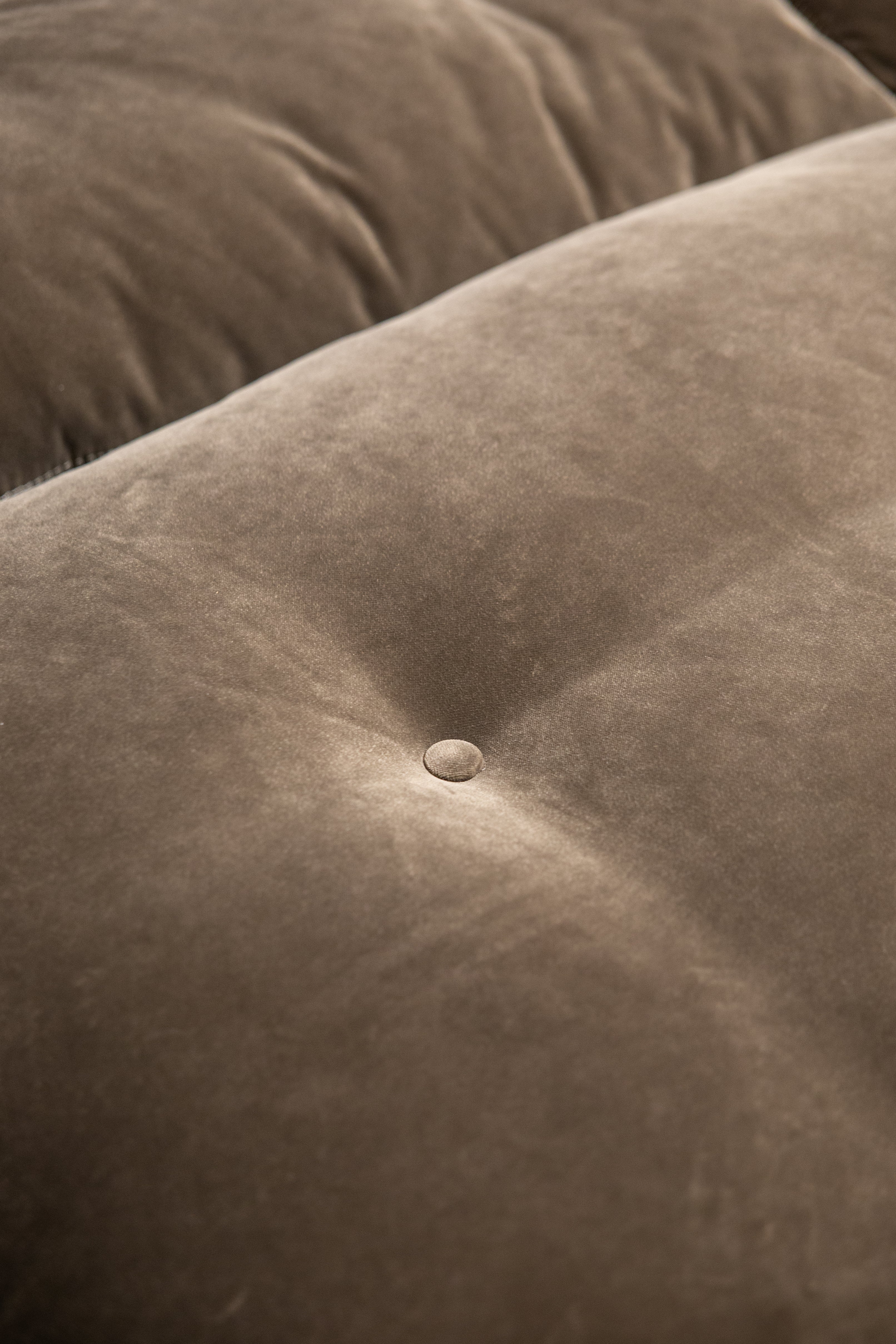 Left-sided Corner Sofa STUDY in Brown - Display Model