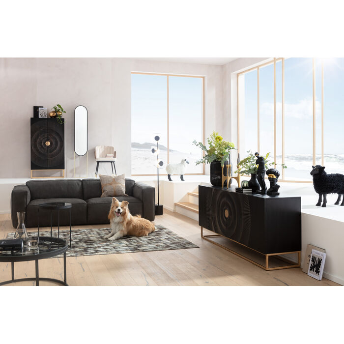 Madeira Garderobe dunkelbraunes Holz mit einer goldenen Basis