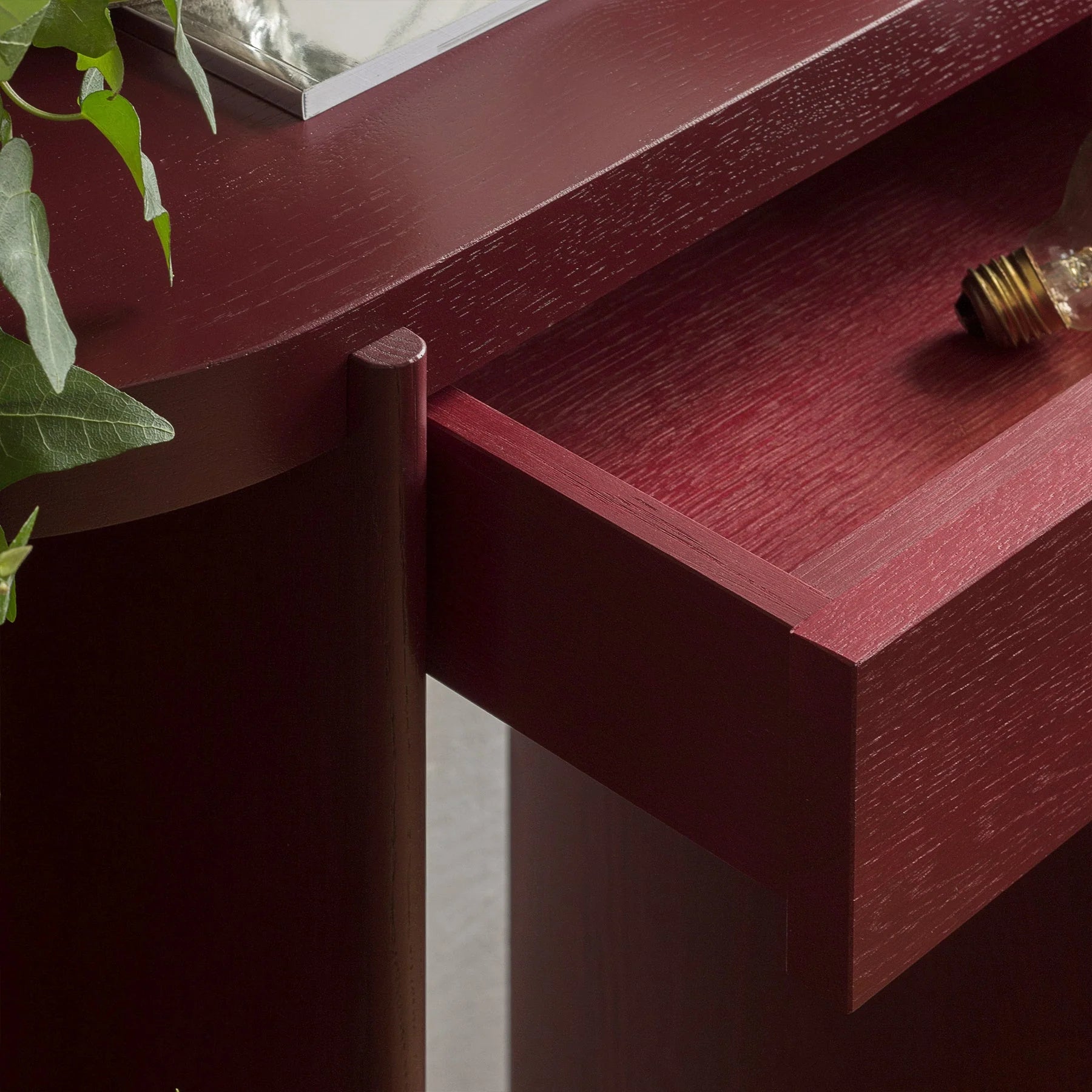 Konsole KIRU kobaltblau Eichenholz