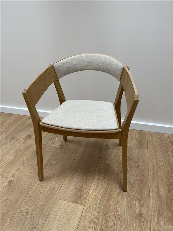 ARCHER B-4801 chair in light beige with an oak base - display model