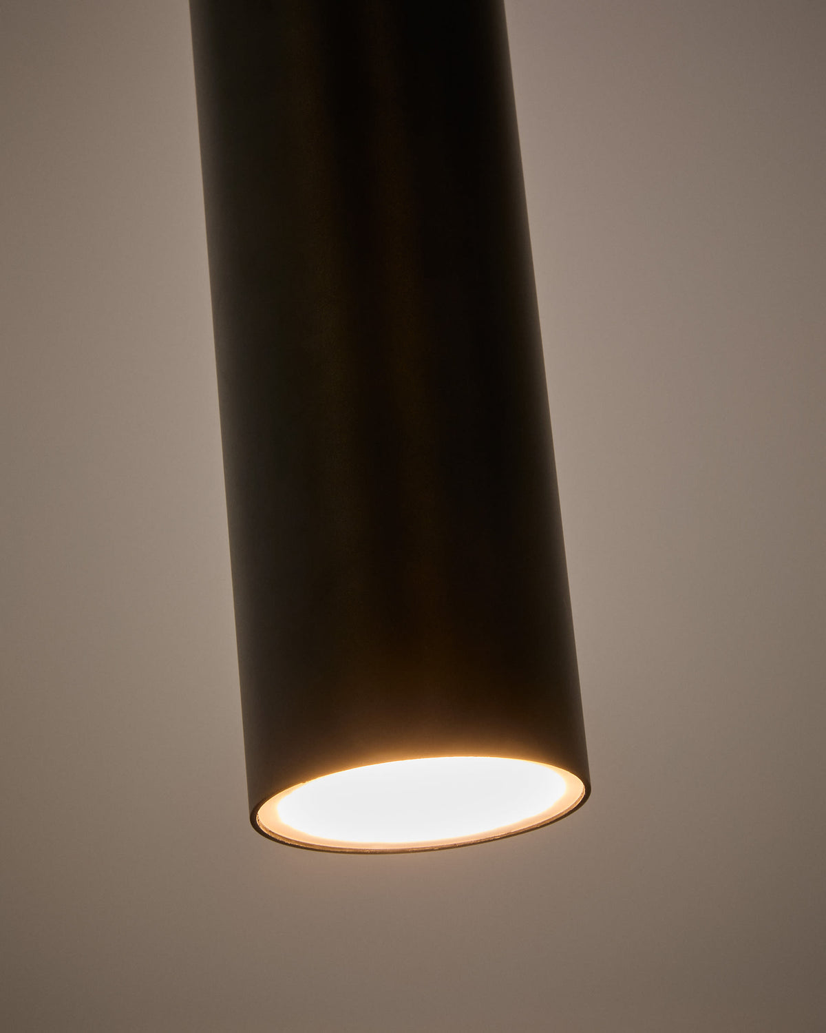 Lampa sufitowa ANDIA czarny aluminium – ujęcie 5