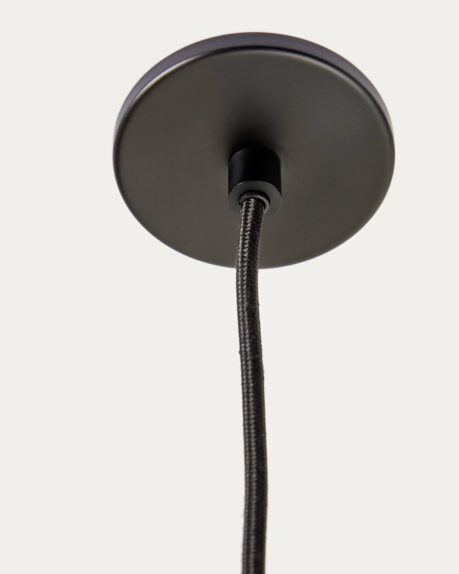 Lampa wisząca NUVIRA czarny – Kave Home