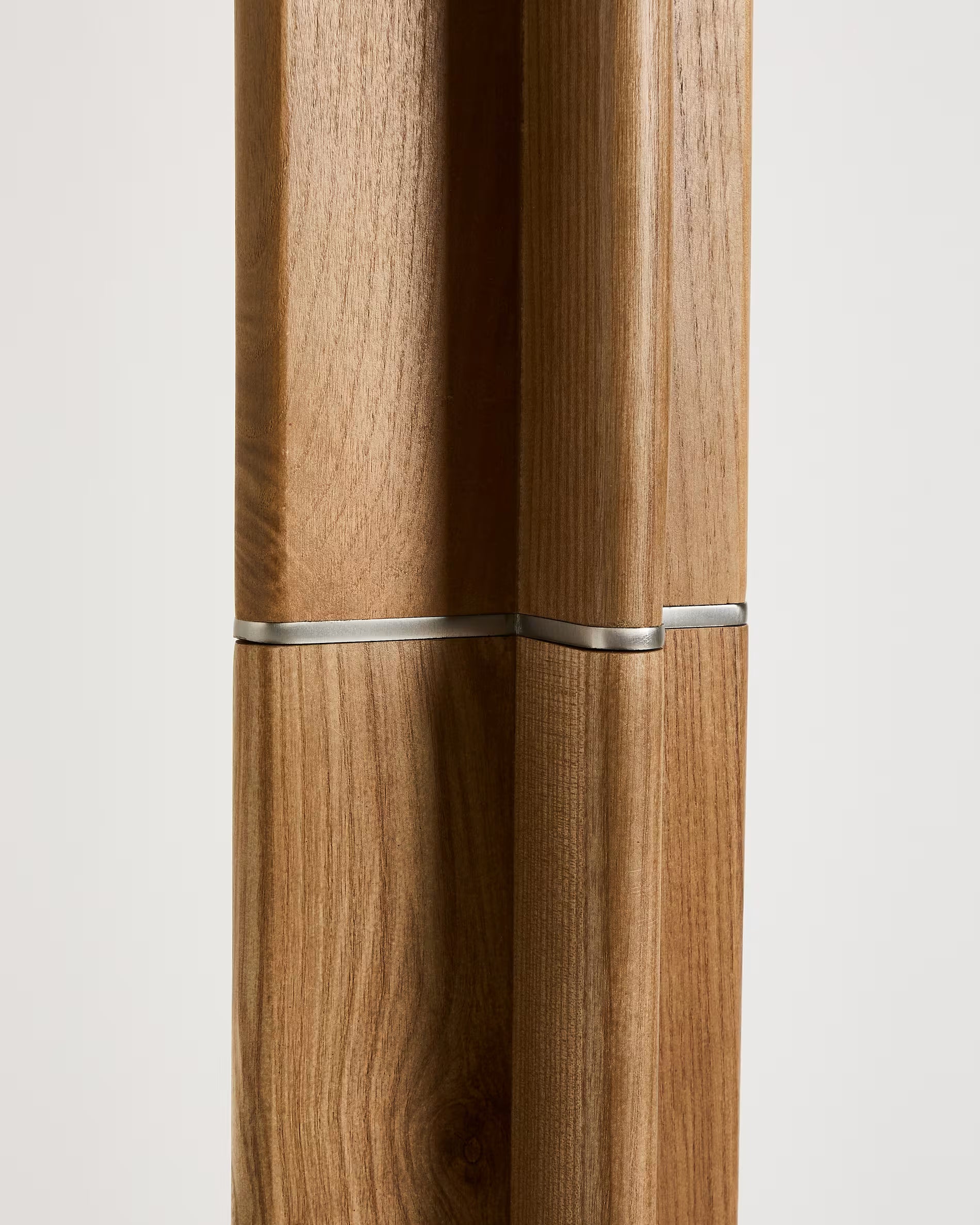 NIANI Gray Floor Lamp with Wooden Base