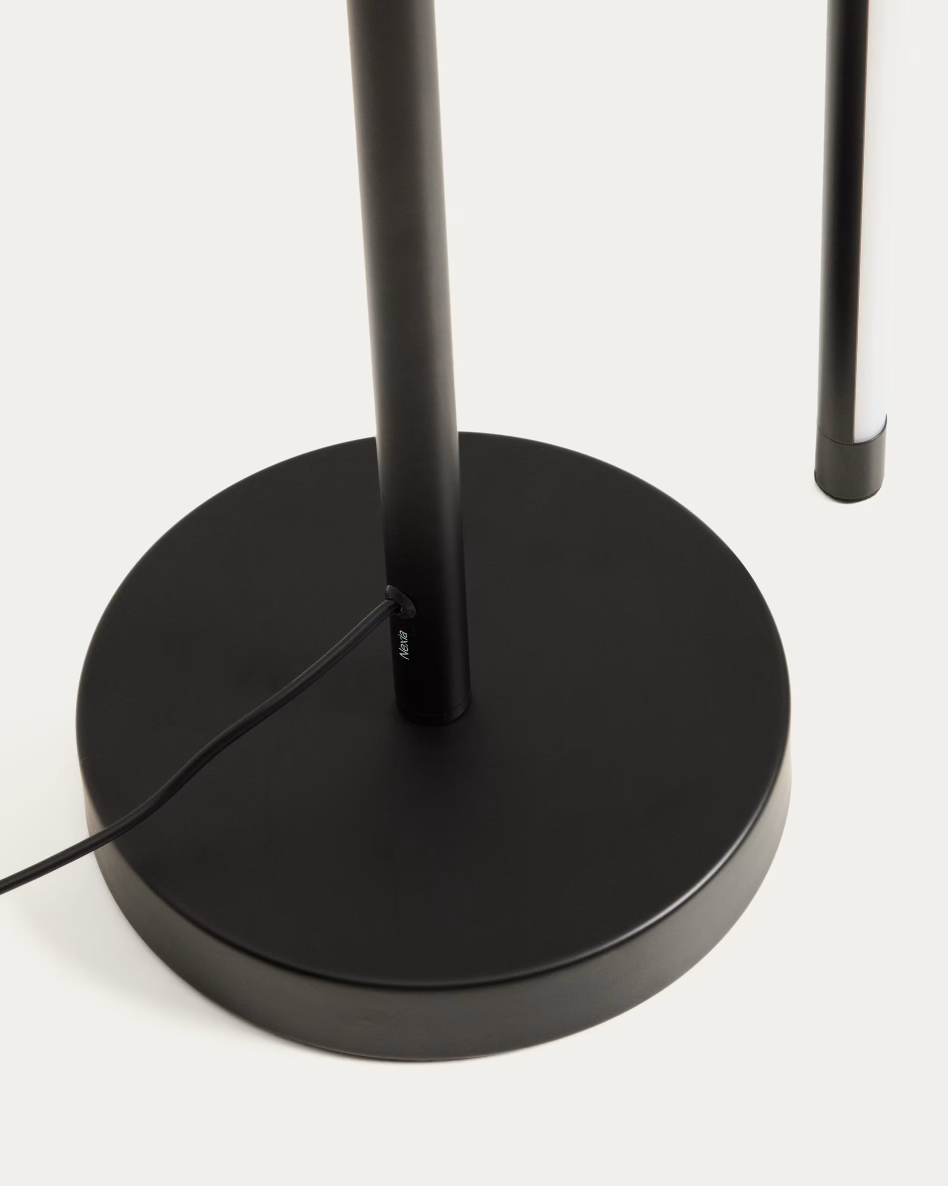 Stehlampe BOW schwarz