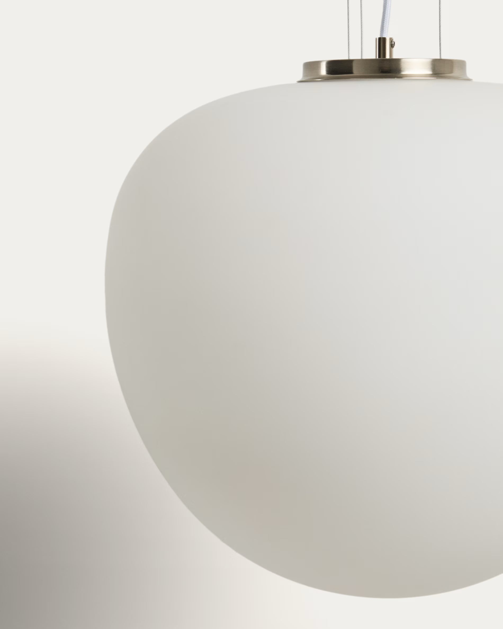 ARDALI White Pendant Lamp
