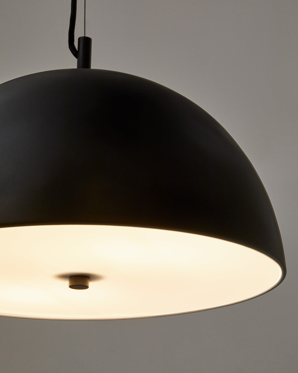 Lampa sufitowa CATLAR czarny metal – ujęcie 3