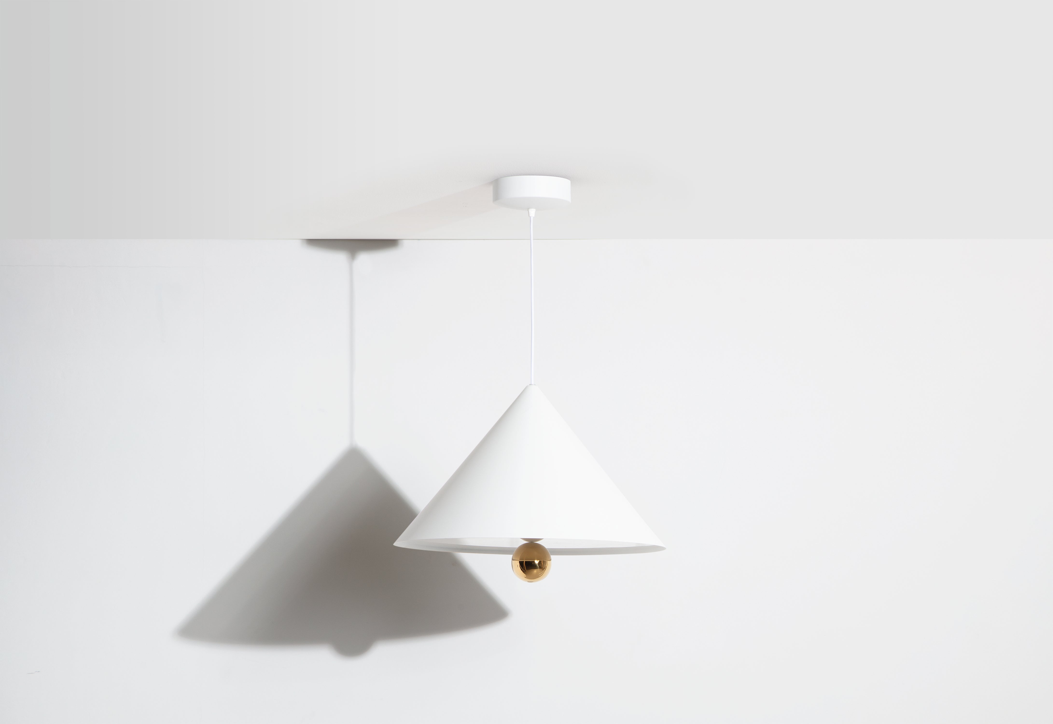 Lampa wisząca CHERRY biały – Petite Friture