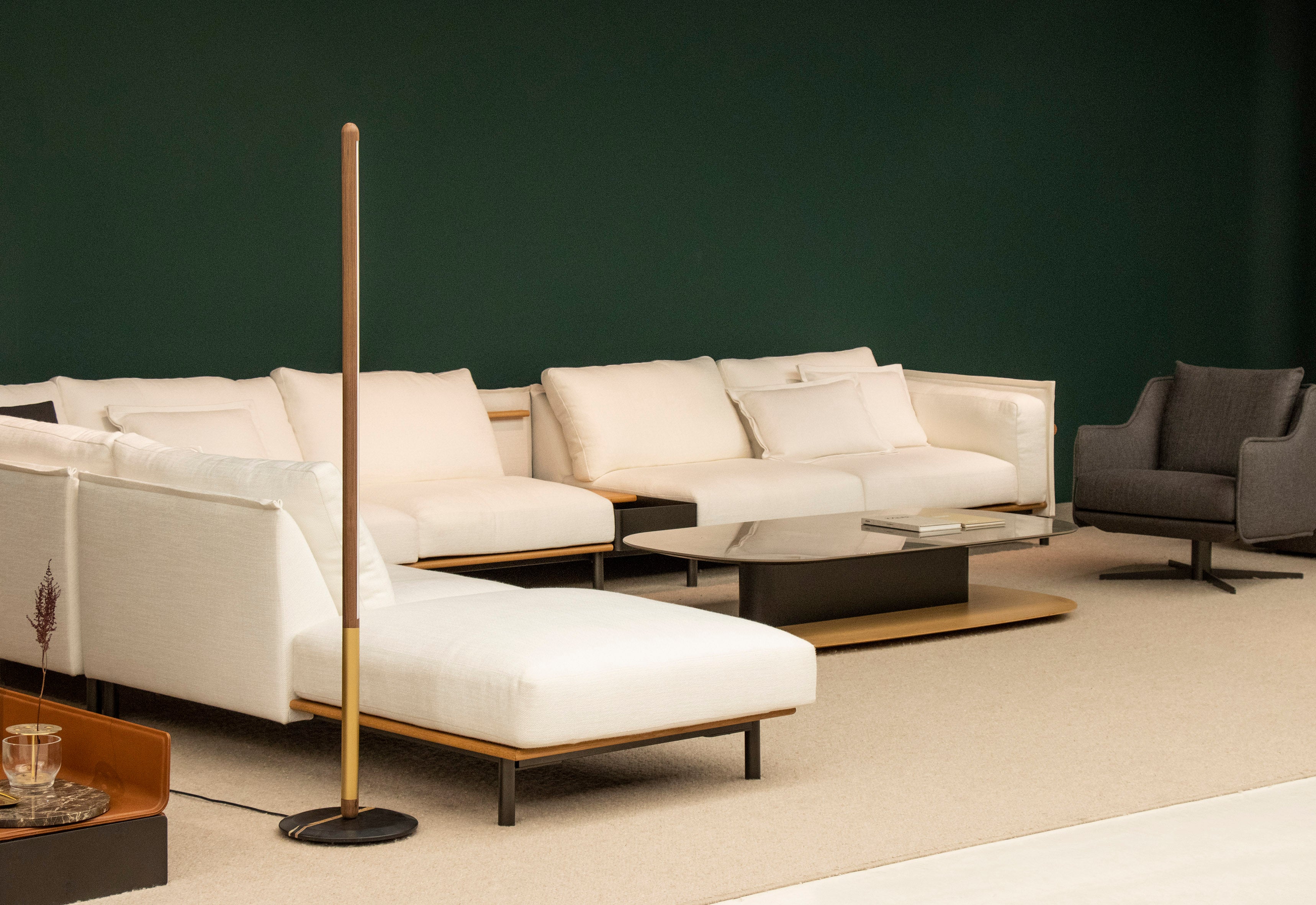 LINEA UNO Floor Lamp in Walnut Wood with Brass Finish and Marble Base