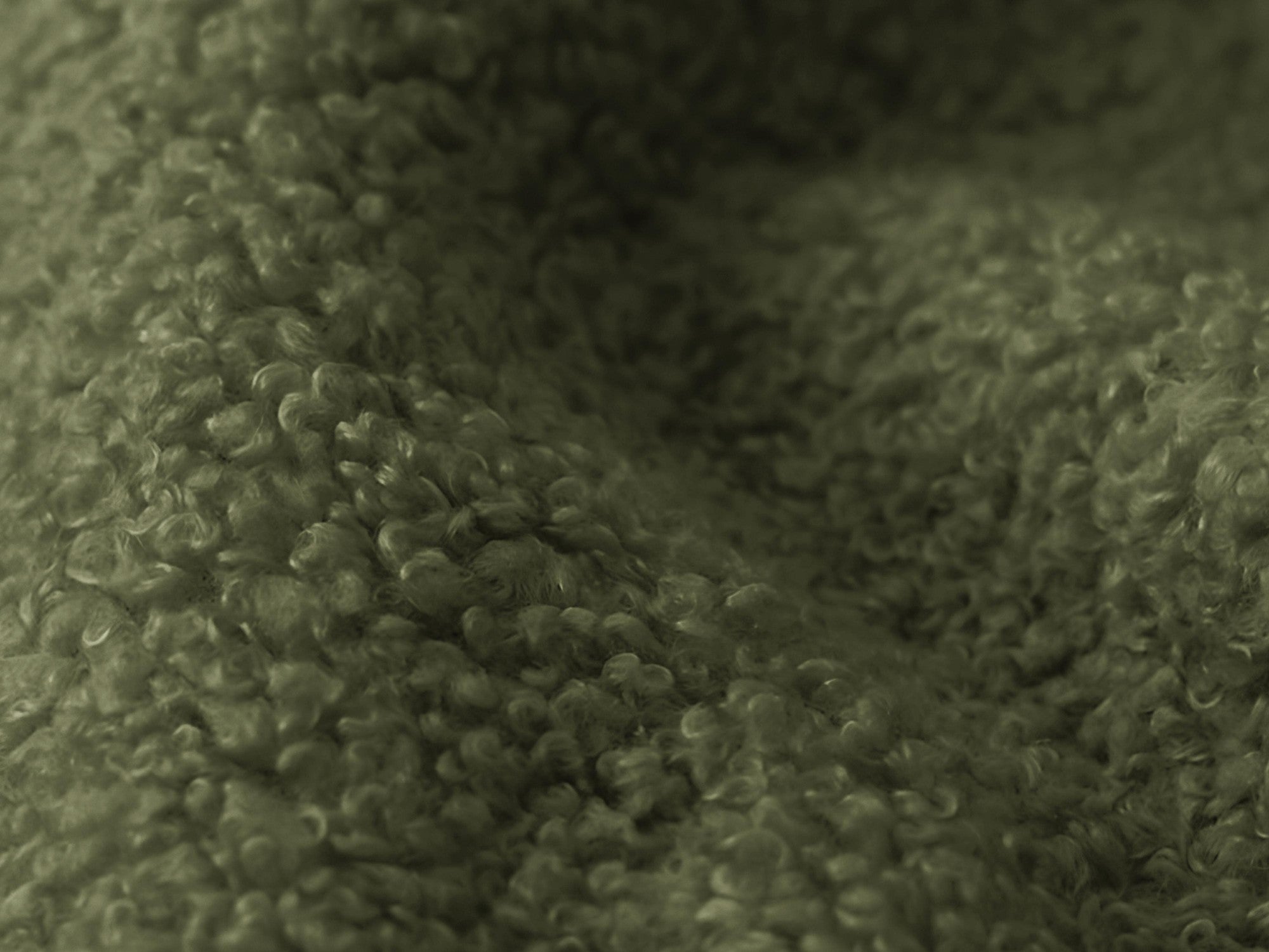 Sofa für 3 Personen mit Schlaf-Funktion LOHI in grünem Boucle