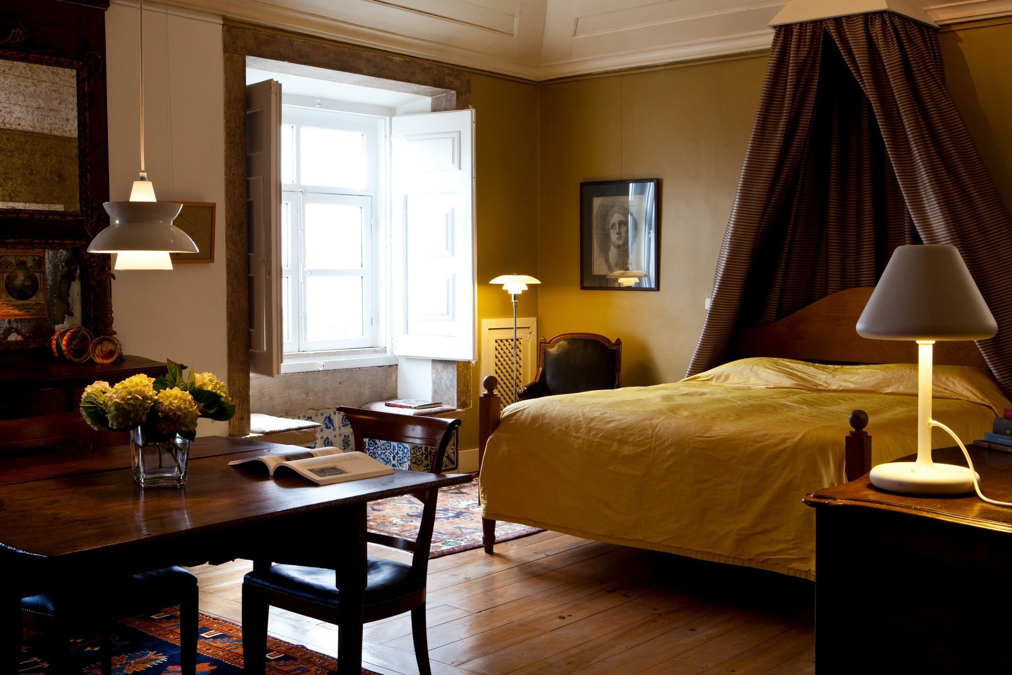 DOO-WOP white pendant lamp