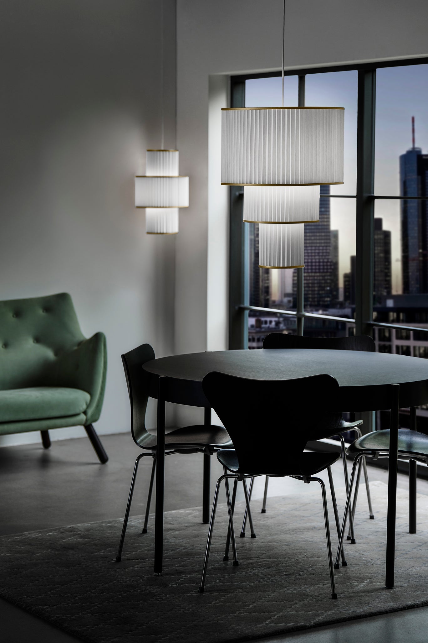 Pendelleuchte MODELL 111 PLIVELLO weiß mit Gold