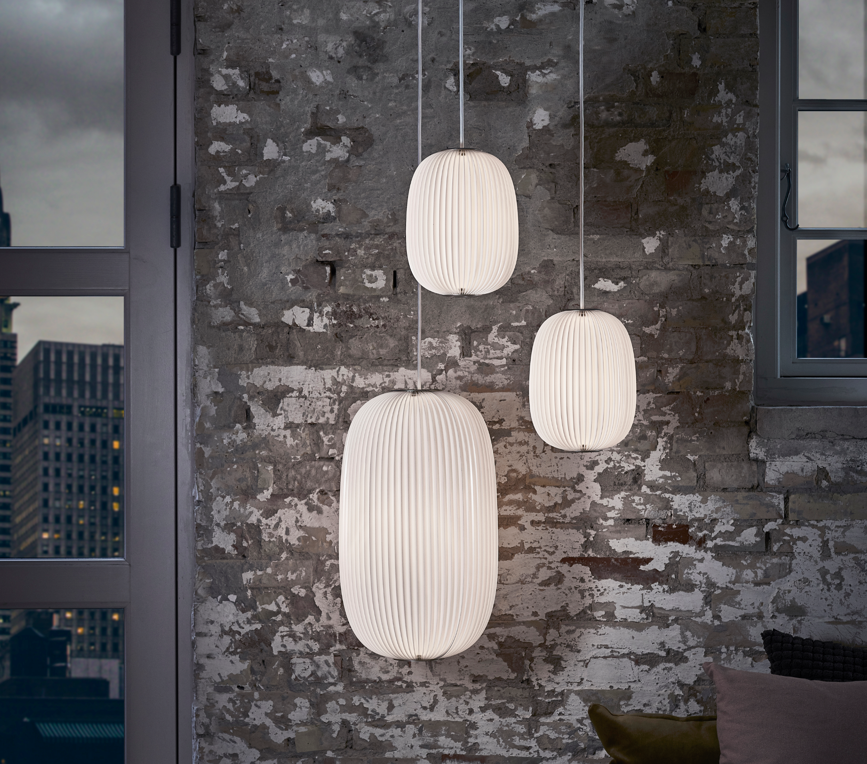 Hanging Lamp MODEL 133 LAMELLA 2 white with black finish