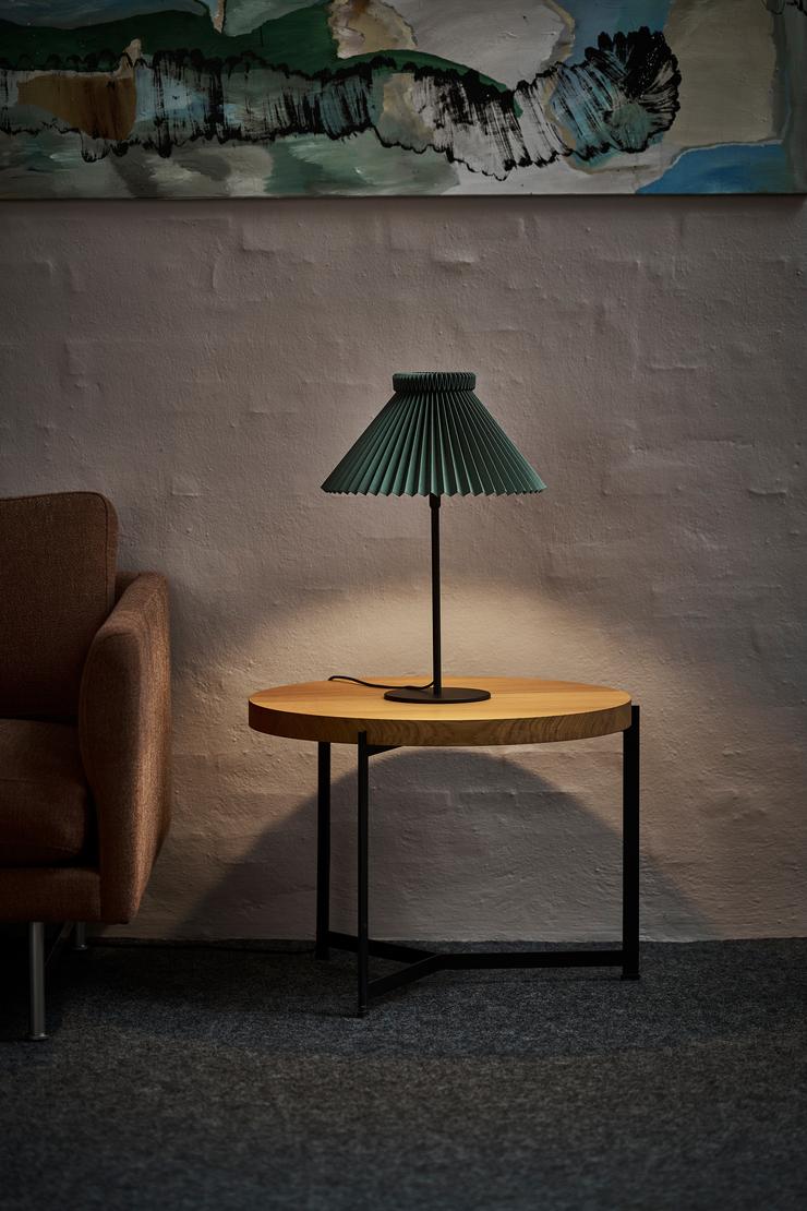 Table lamp MODEL 334 blue