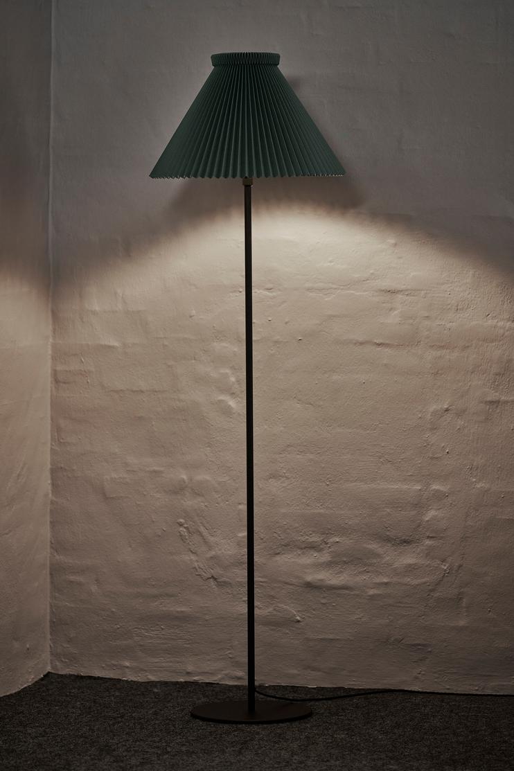 Floor lamp MODEL 334 green with black base