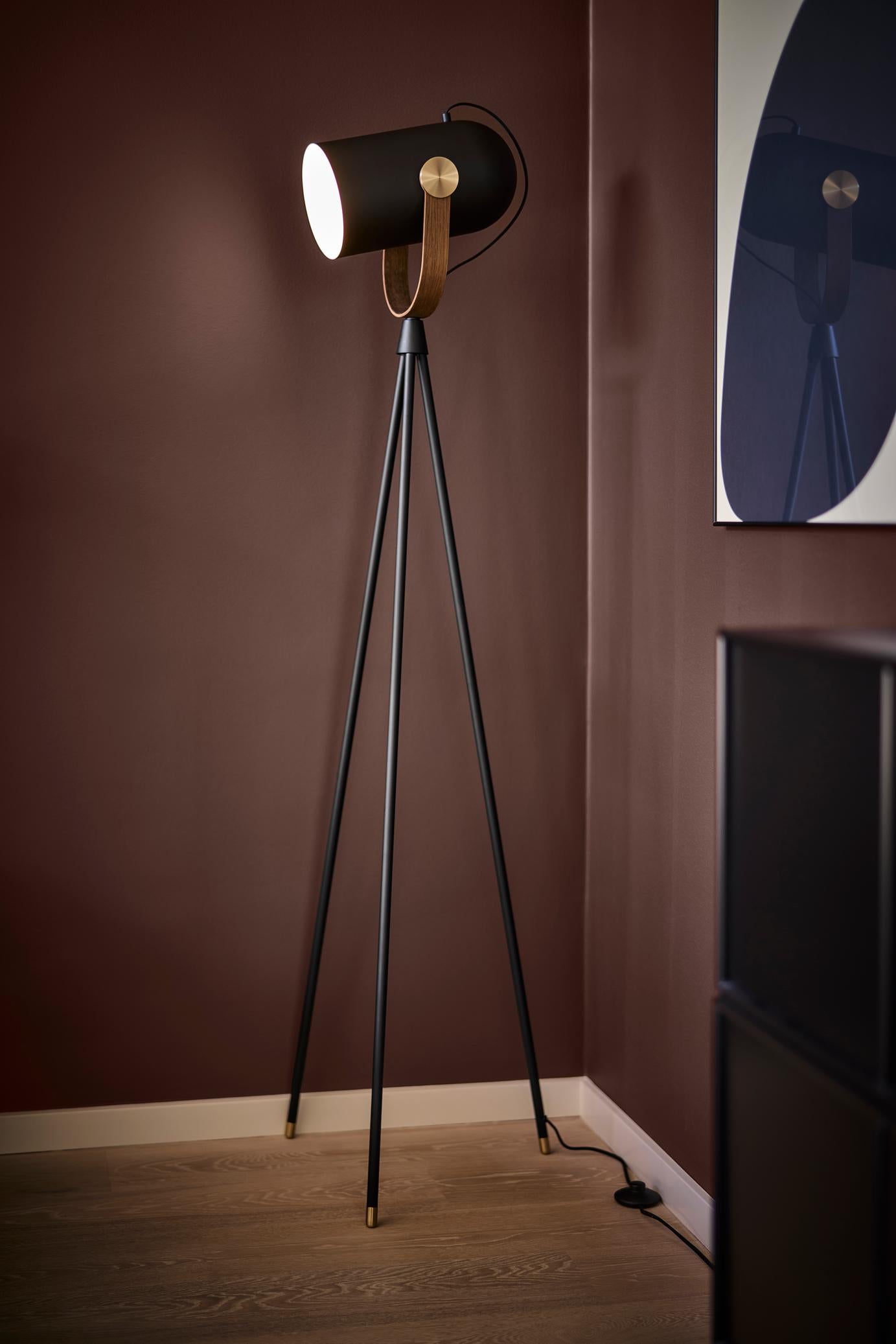 Stehlampe MODELL 362 CARRONADE II schwarz mit Gold