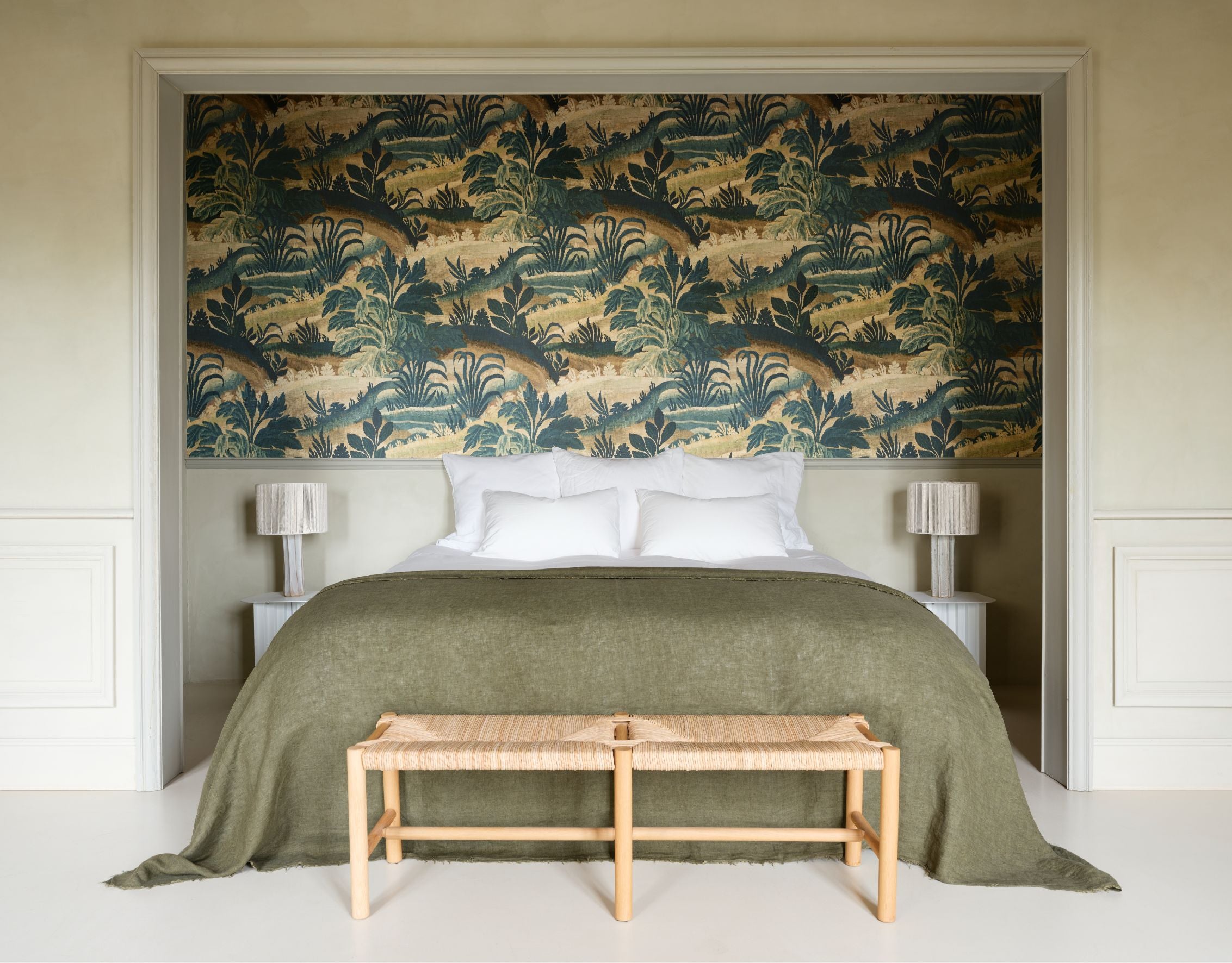 Textile wallpaper with a plant motif COLLINES brown with beige