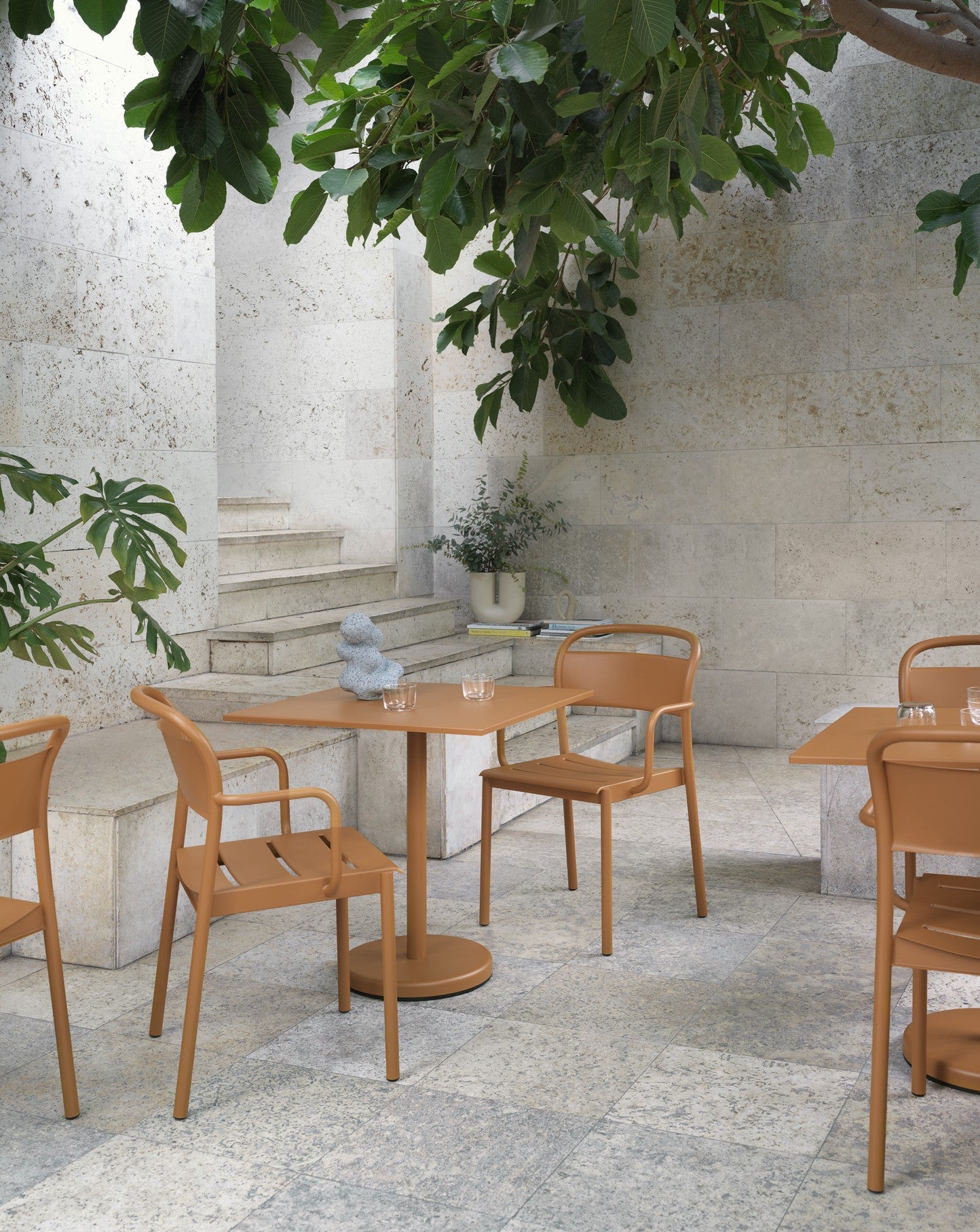Outdoor bar table LINEAR taupe steel