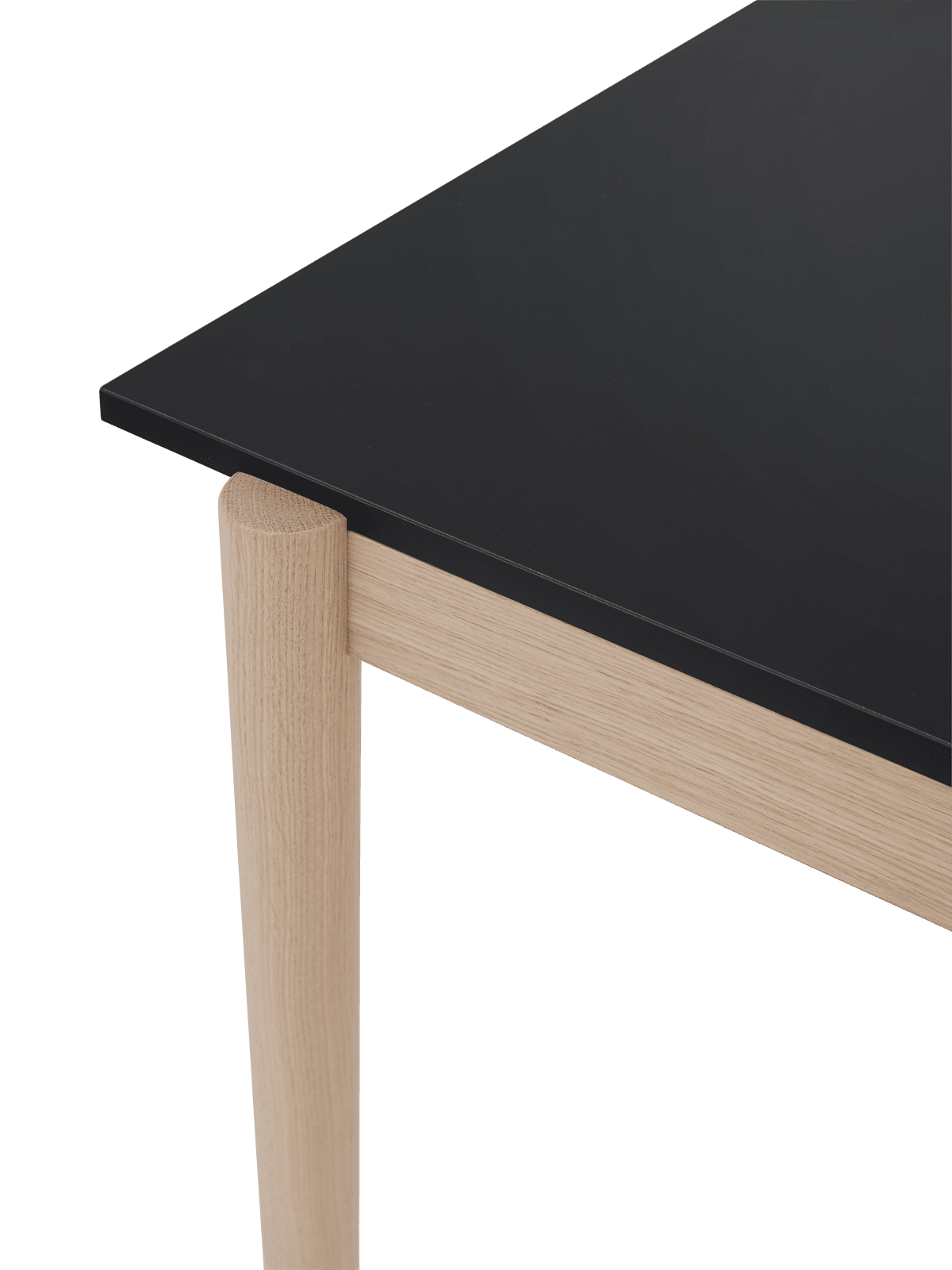 Bürotisch LINEAR SYSTEM schwarz Nanolaminat mit Eichenbasis