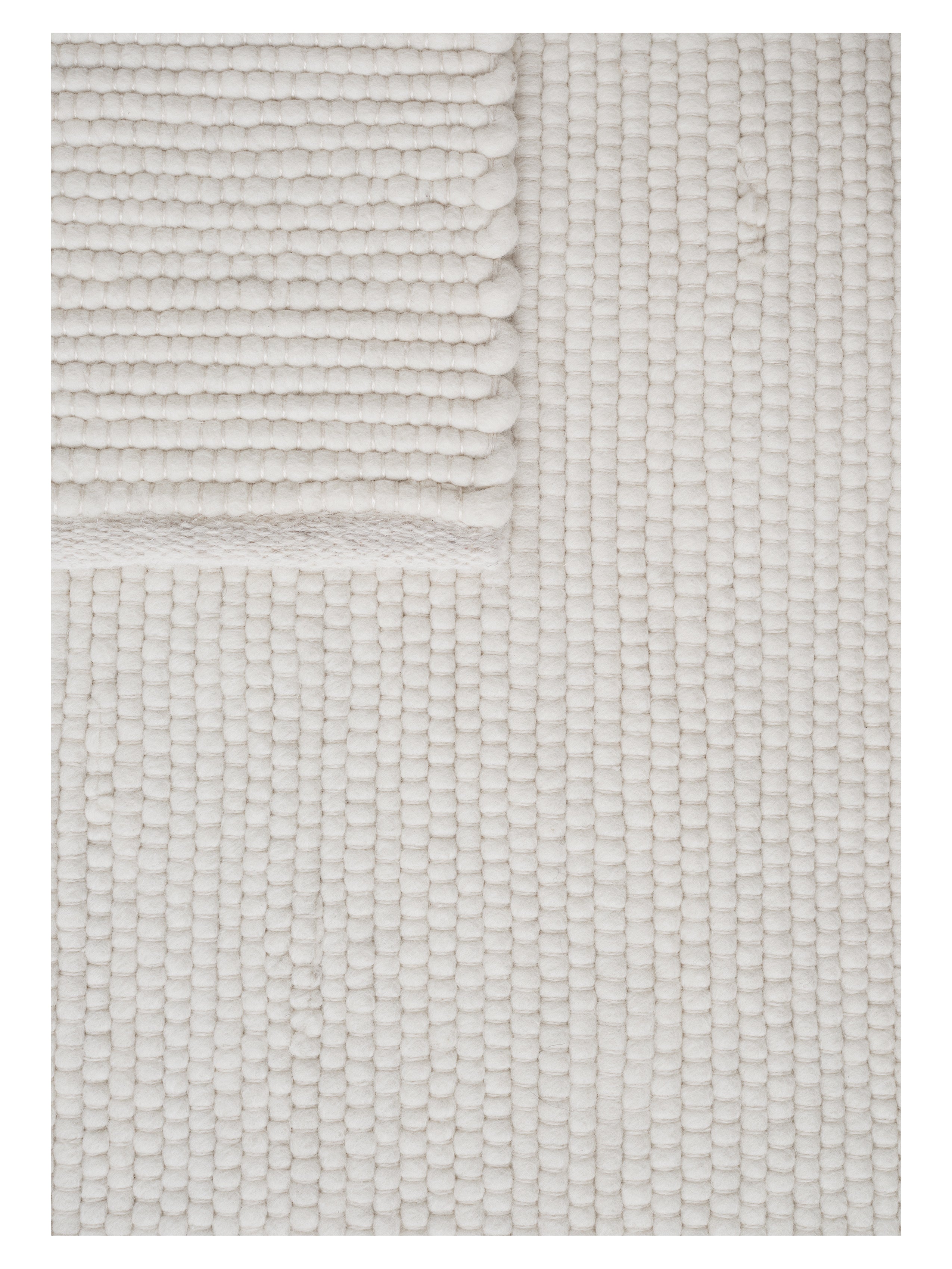 Achtner weißer Teppich