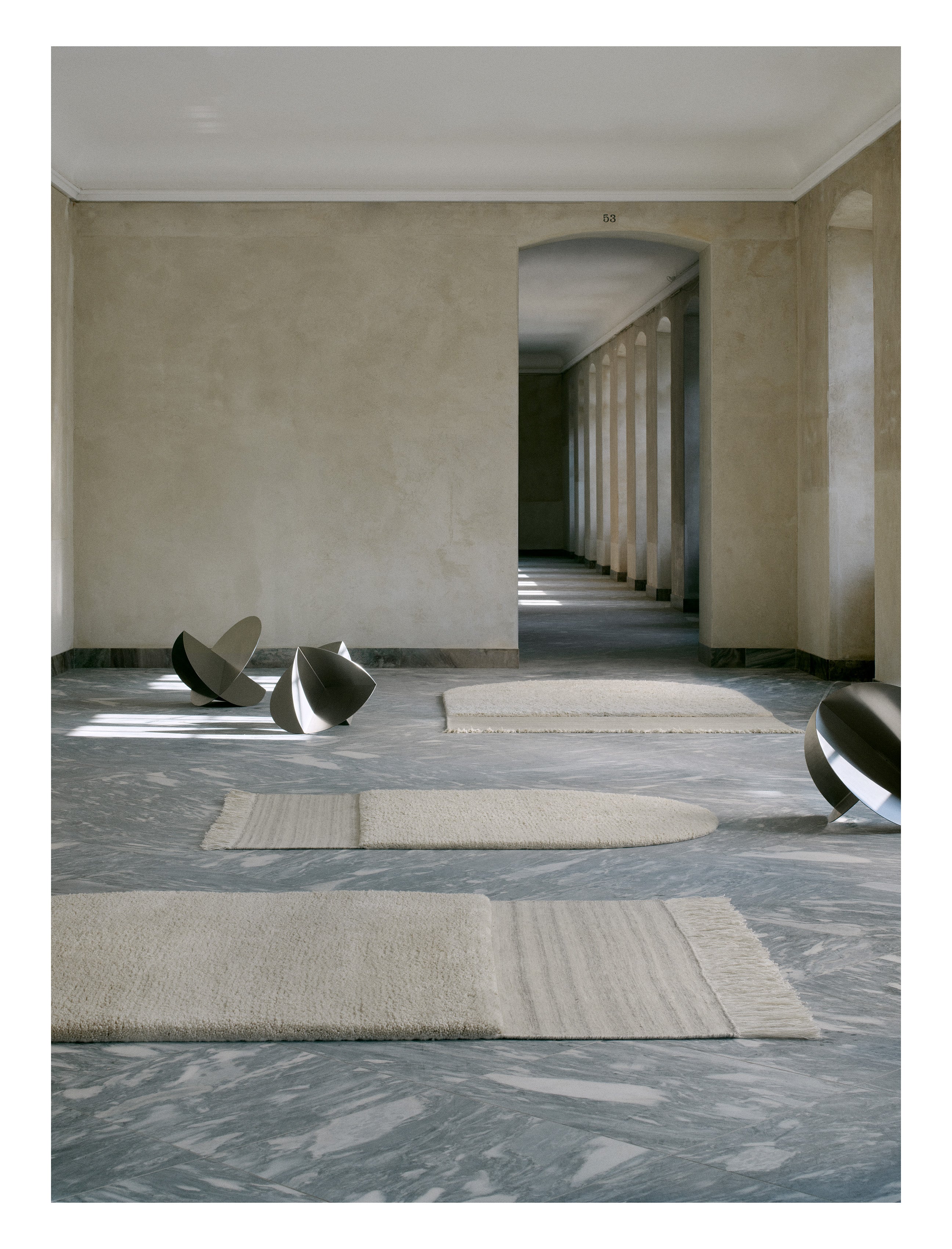 Teppich ETERNAL EYE - NATURAL beige mit langem Flor