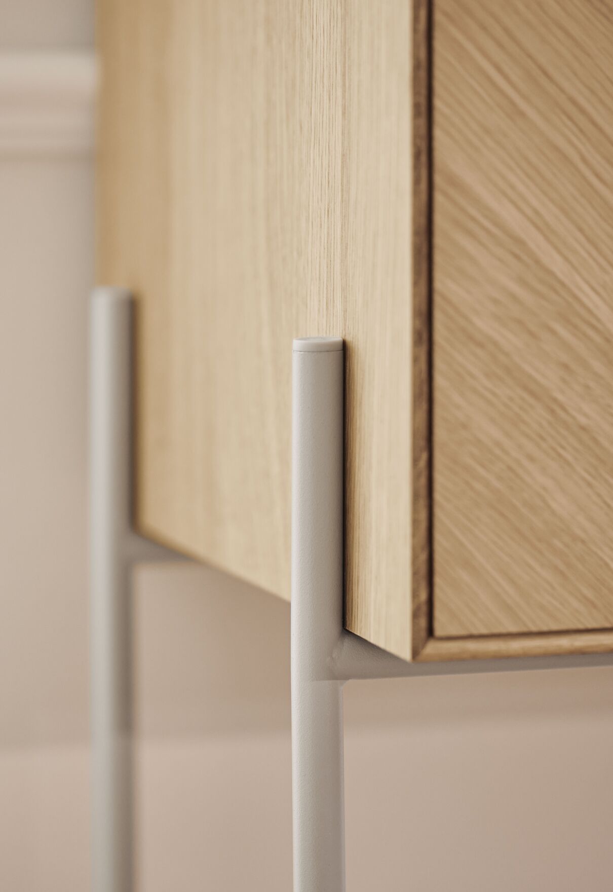 Luxus Sideboard bleichte Eichenholz mit einer grauen Basis