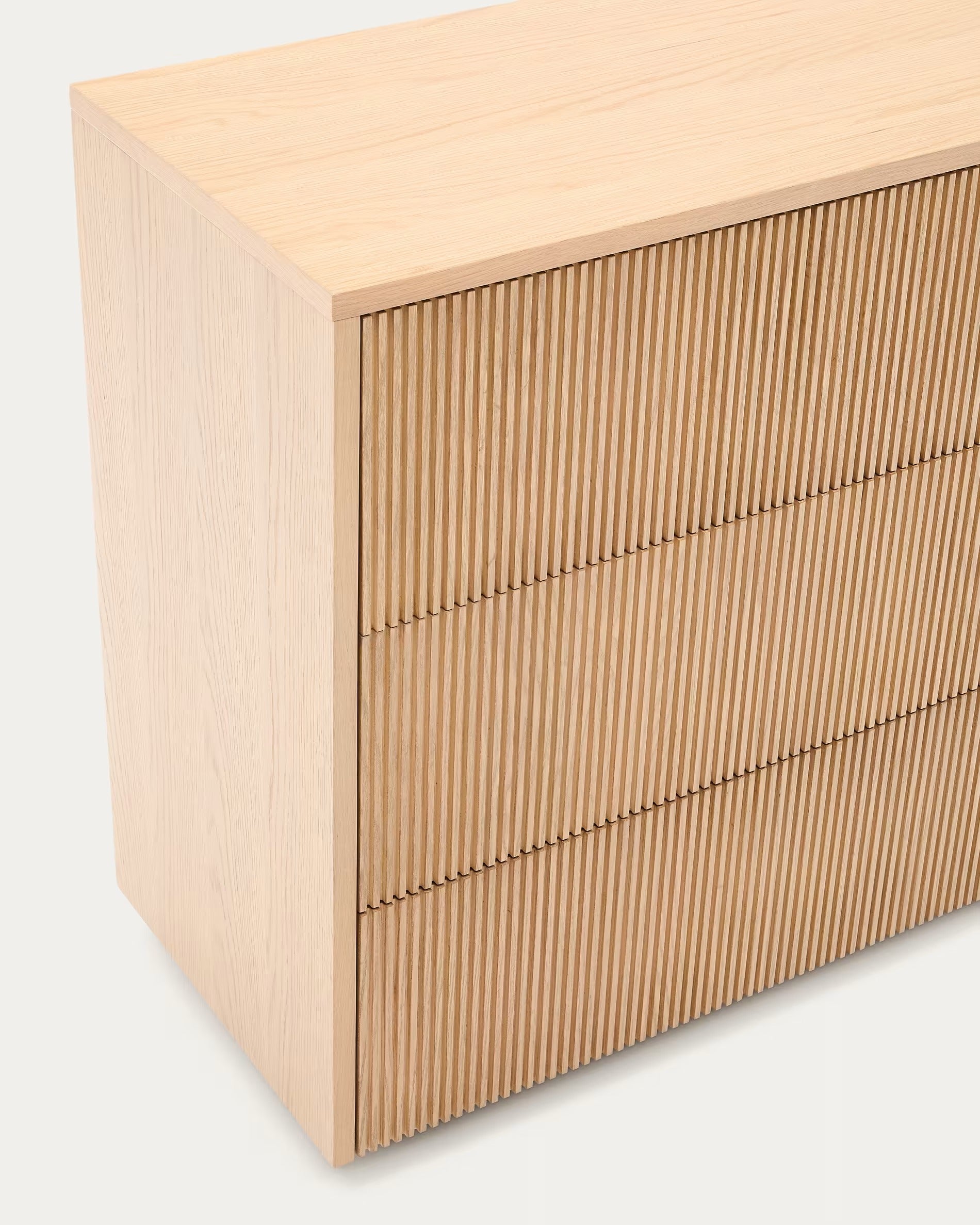 Kommode HELVINE Eichenfurnier