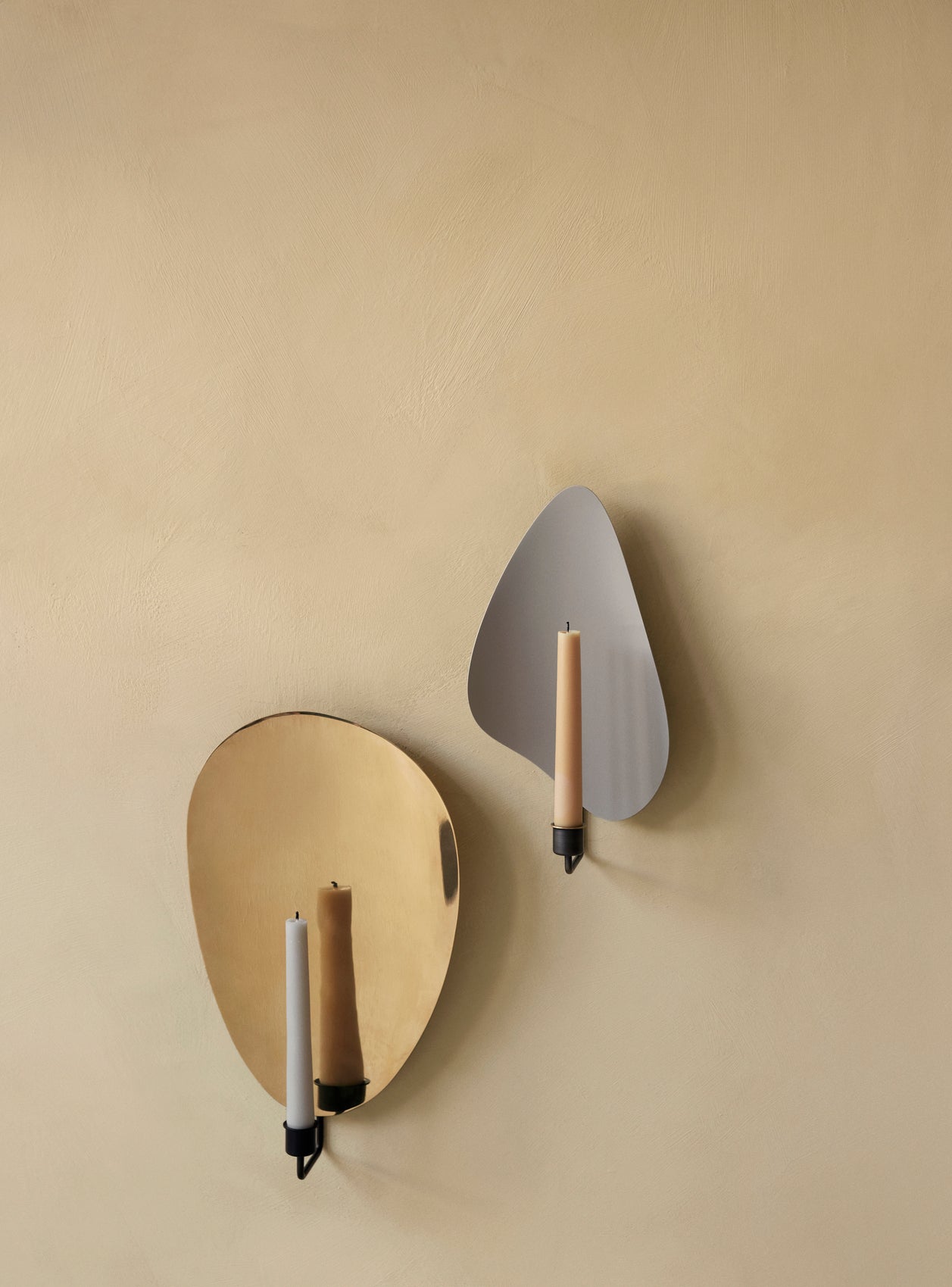 FLAMBEAU gray wall candle holder