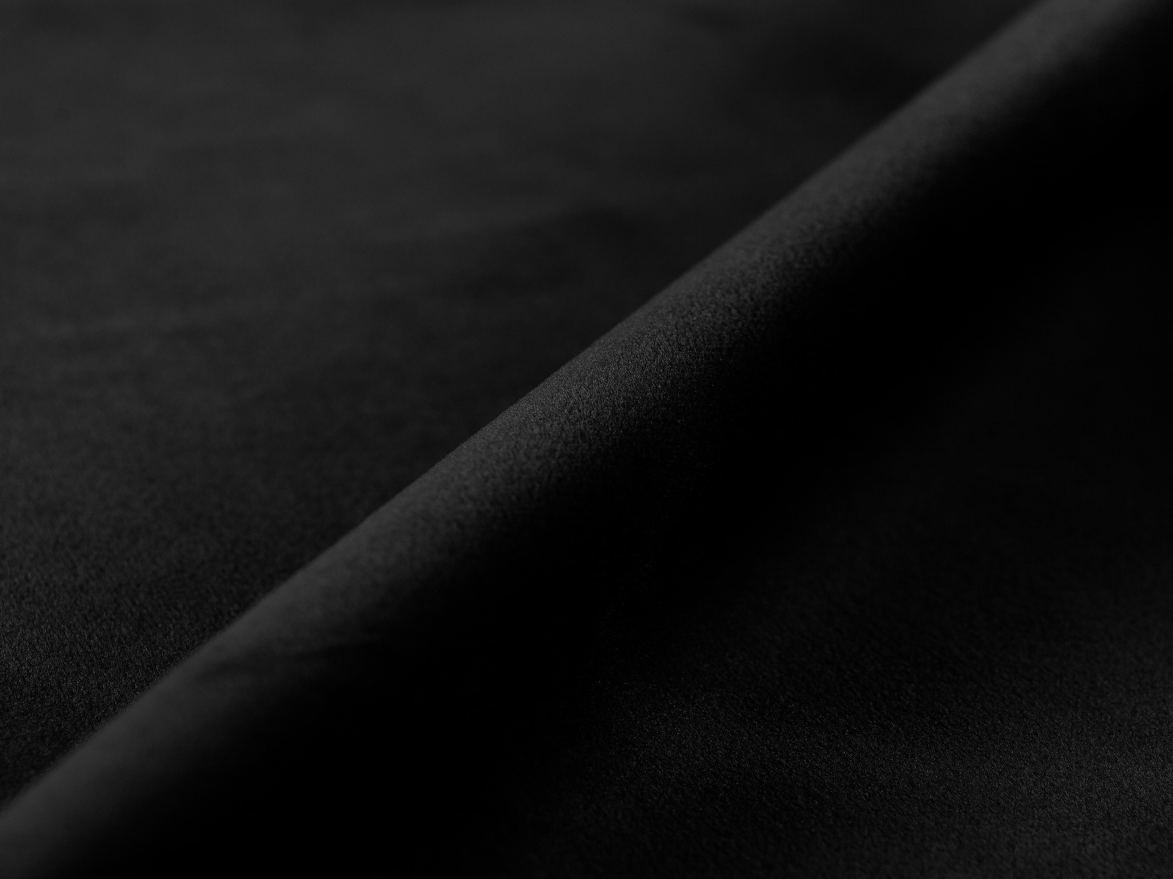 Samtbett mit Bettkasten BELLIS in Schwarz